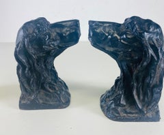 Handsome vintage cast-iron hunting dog bookends