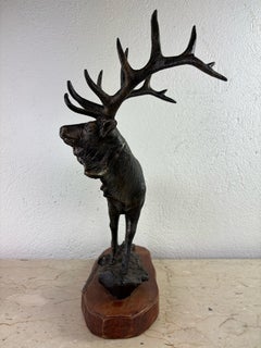 Handsome vintage cast-iron stag sculpture