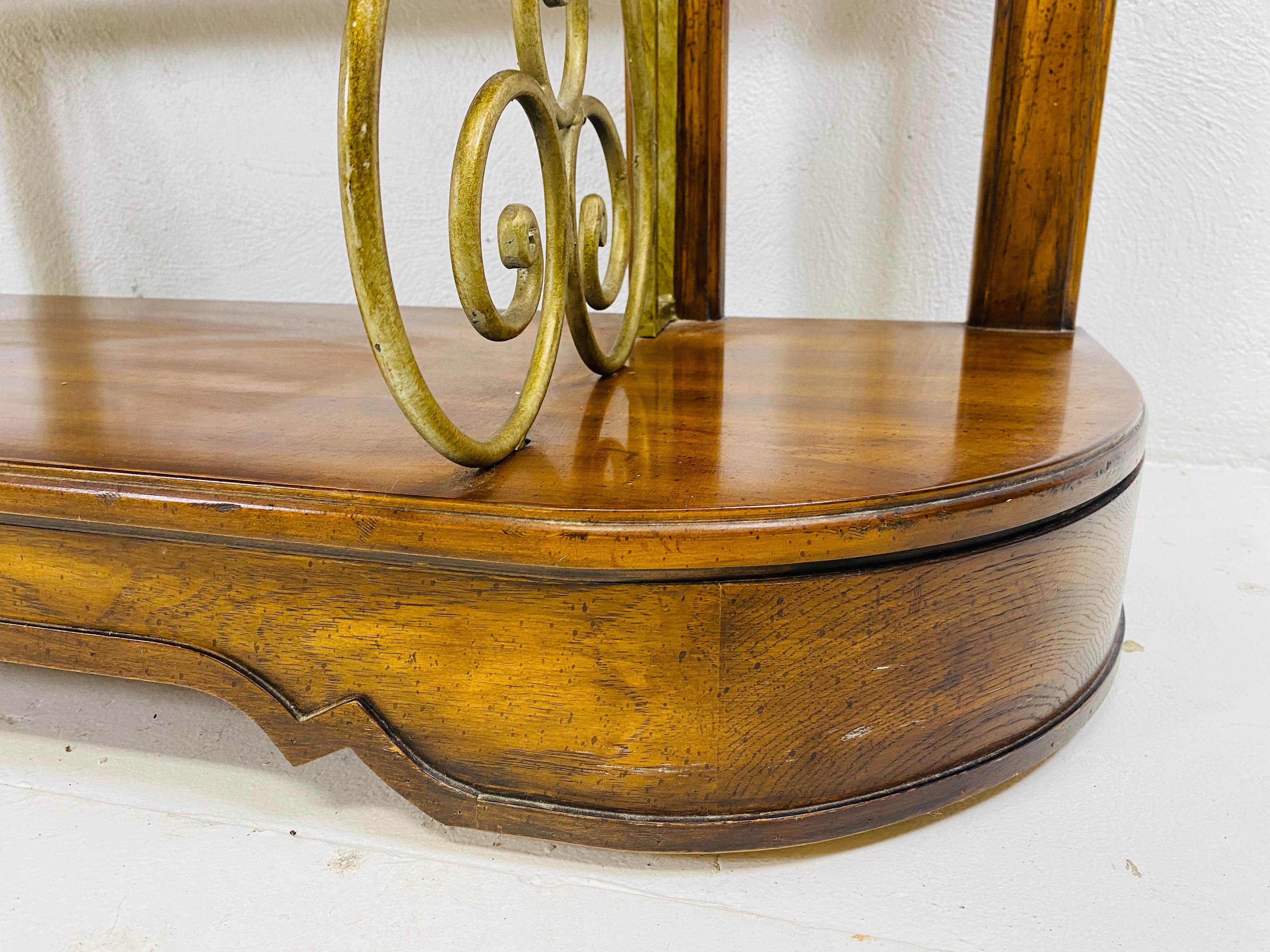 Handsome vintage Drexel Heritage brass in Walnut bakers rack For Sale 1