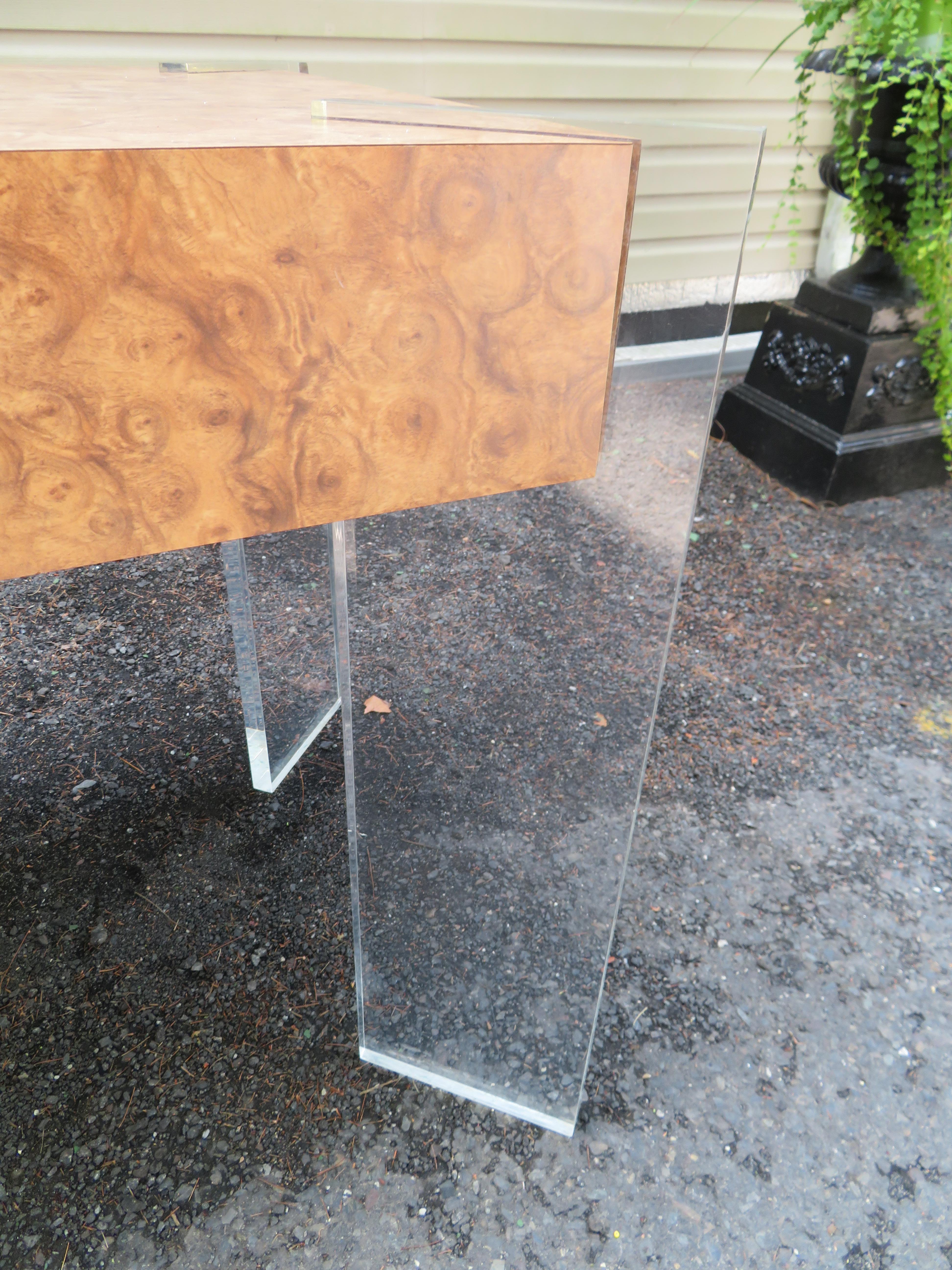Handsome Burl Laminate Game Table Desk with Lucite Chair In Good Condition For Sale In Pemberton, NJ