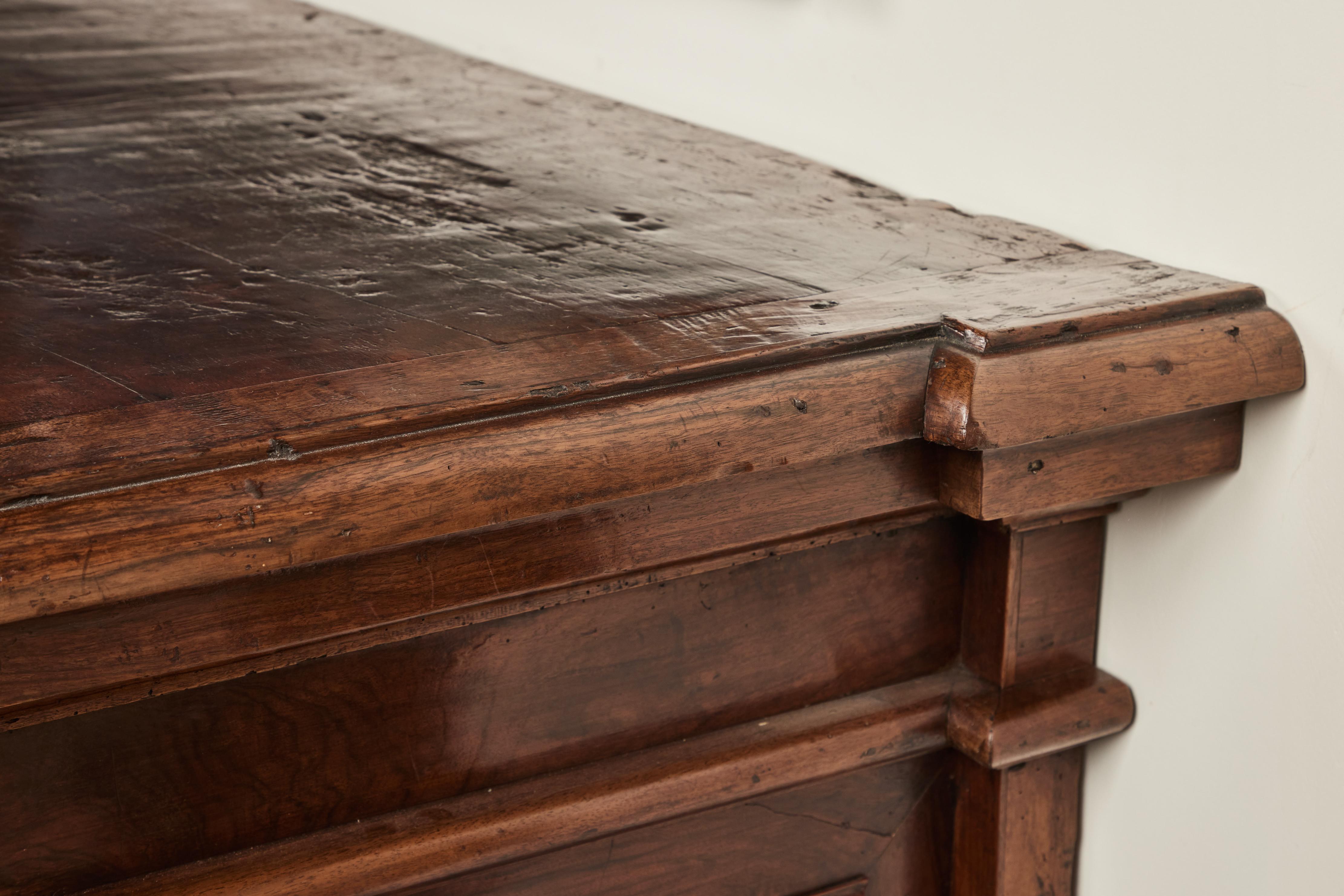 18th Century and Earlier Walnut  Tuscan Buffet For Sale