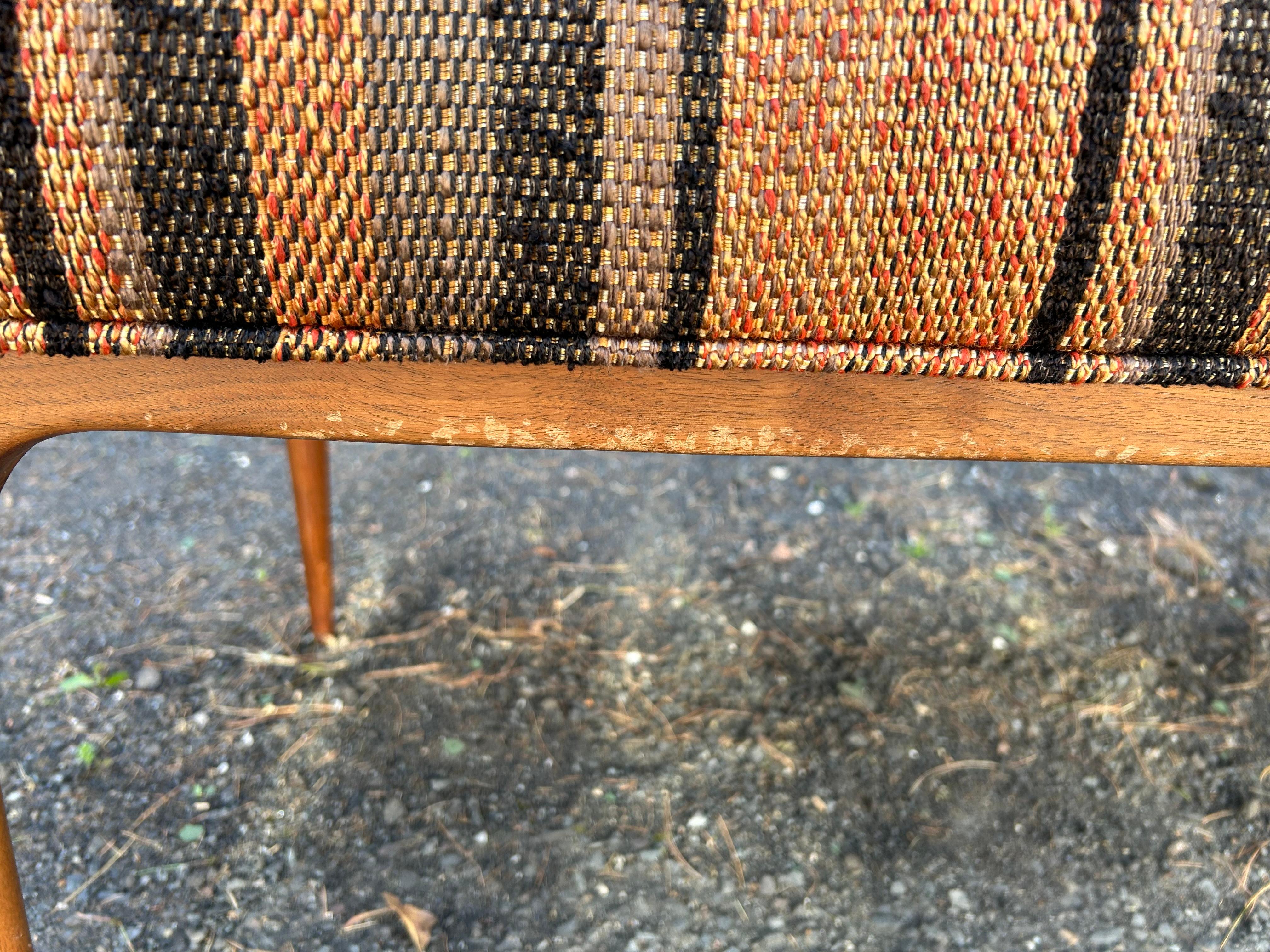 Handsome X-Long Bench Harvey Probber style Walnut Mid-Century Modern  For Sale 6