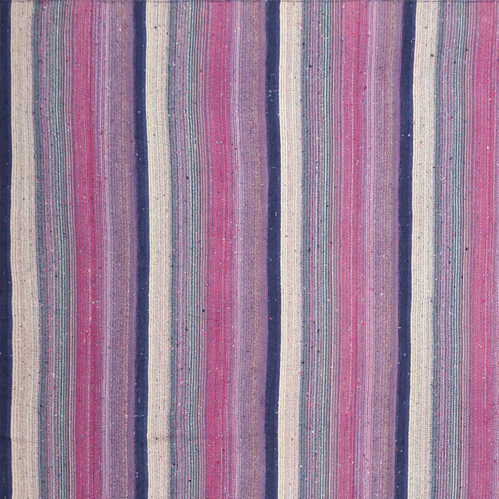 End-20th Century Handwoven Anatolian Vintage Kilim
This vintage kilim from Southwest Turkey was handwoven in the second half of the 20th century.