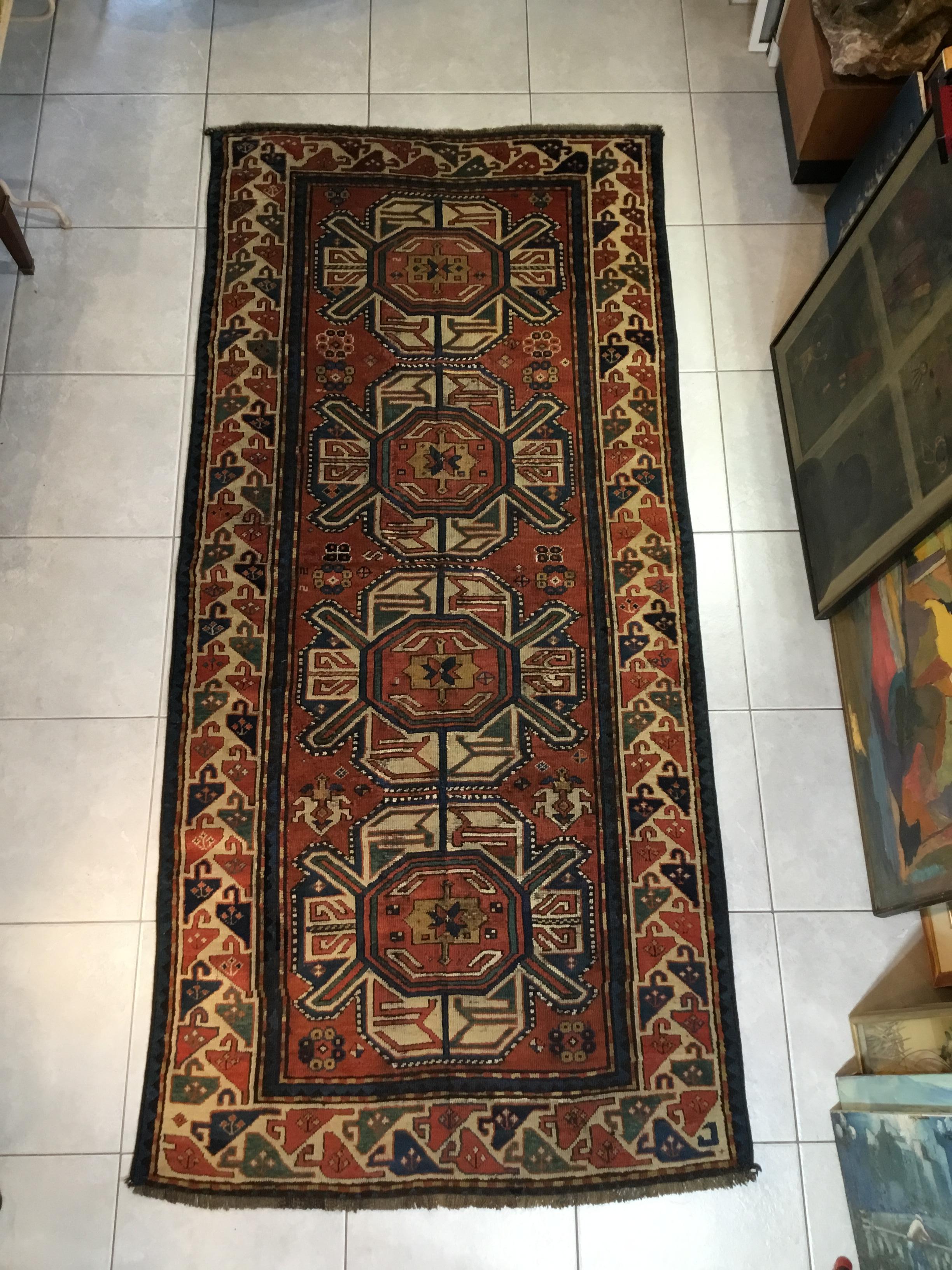 Handgewebter antiker kaukasischer Karabagh-Teppich im Angebot 11