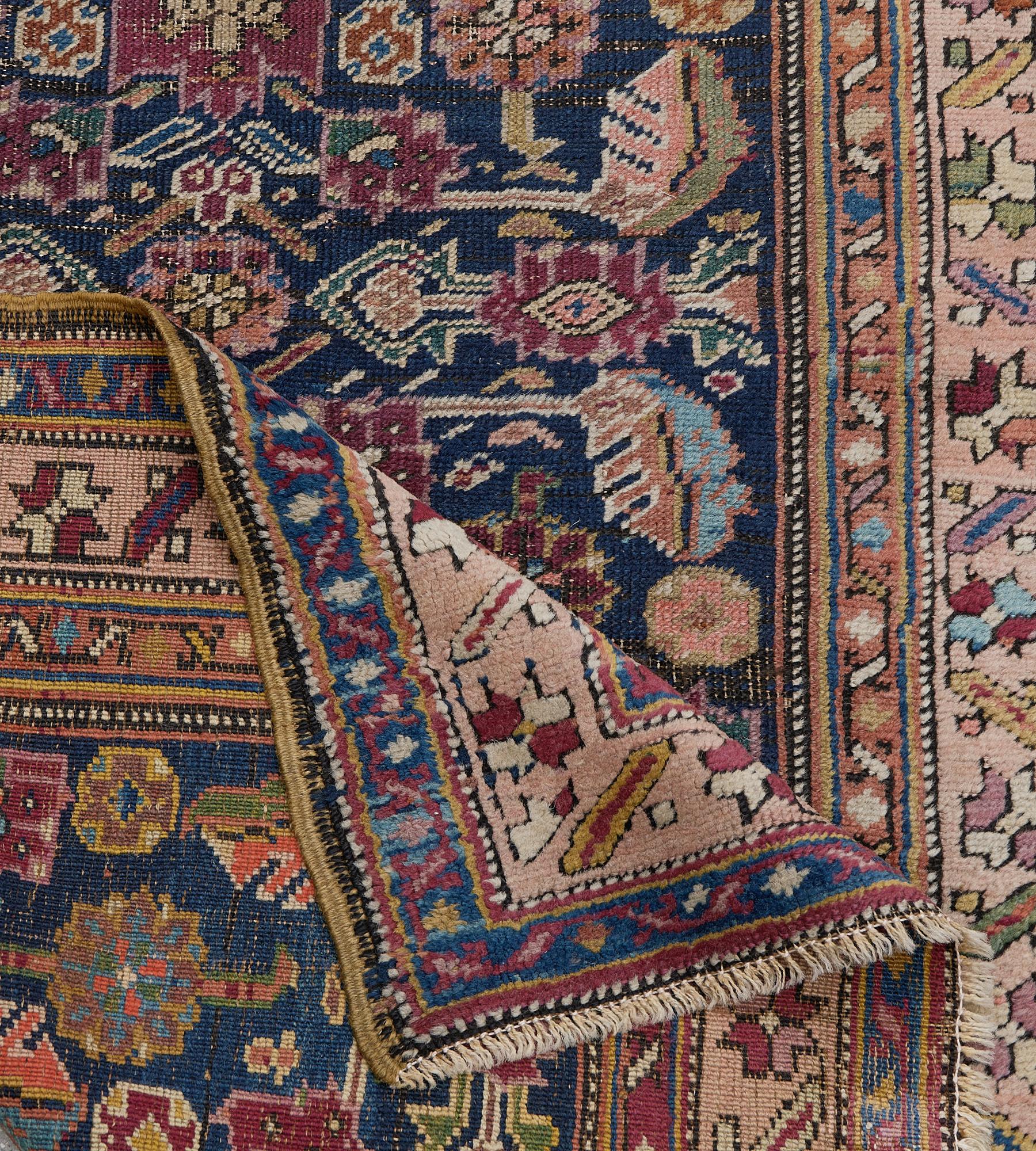 Tapis de couloir Karabagh Herati-Pattern tissé à la main en vente 1
