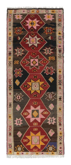 Handgewebter antiker Kelim-Teppich in Beige-Braun-Rot mit Medaillonmuster von Teppich & Kelim