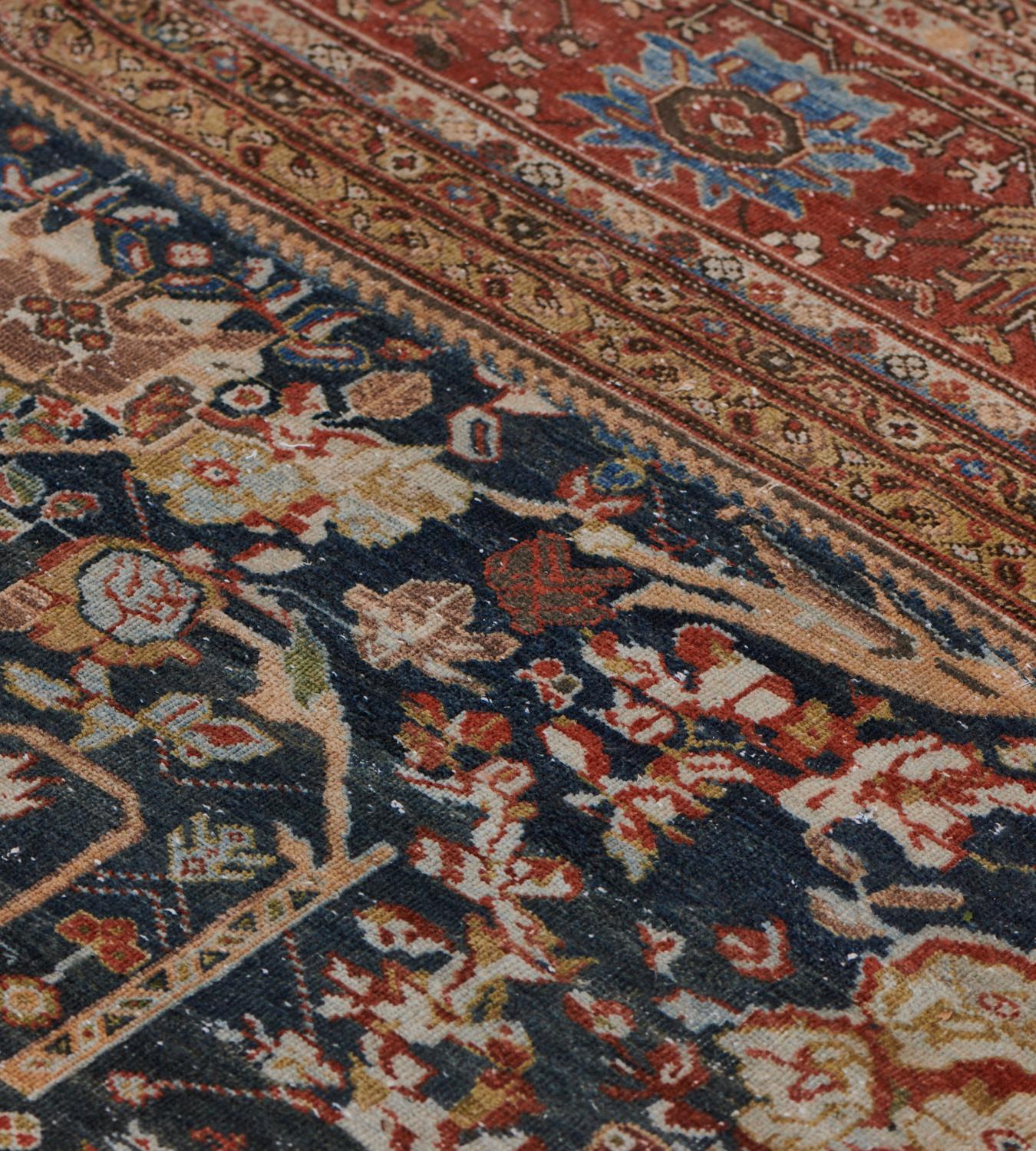 Persian Handwoven Antique Late 19th Century Sultanabad Rug For Sale