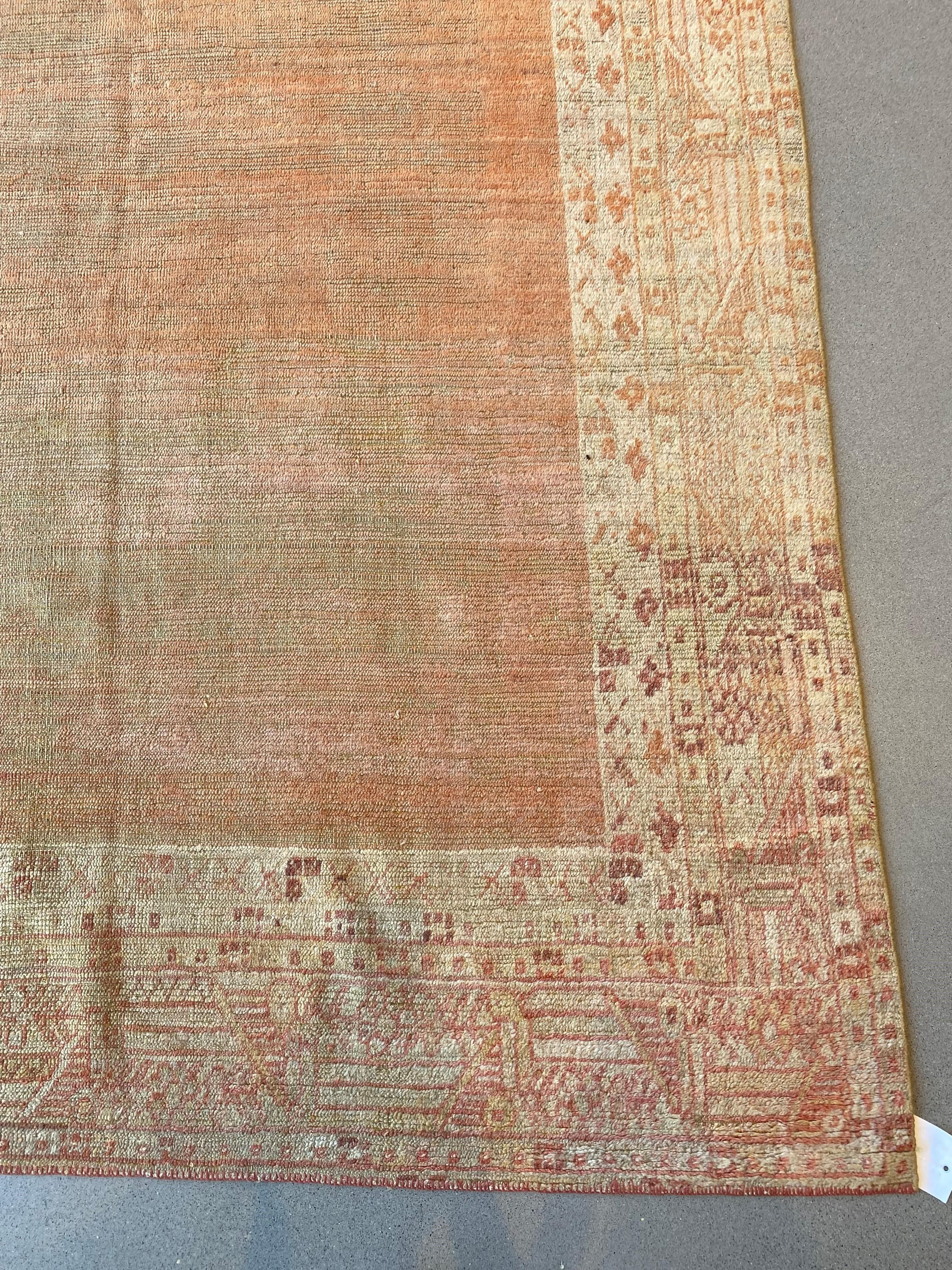 Handwoven Antique Oushak Rug from the Late 19th Century In Good Condition For Sale In West Hollywood, CA