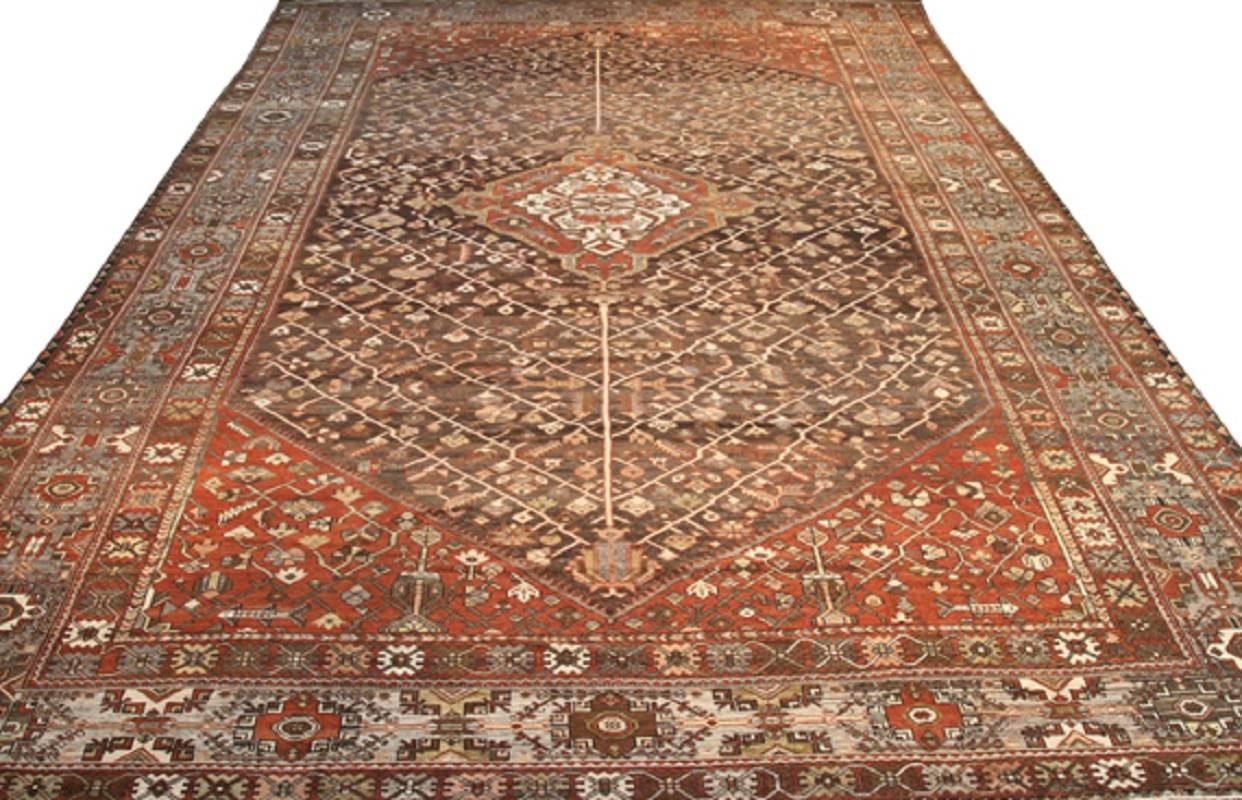 Other Handwoven Antique Persian Bakhtiari, circa 1930 - FREE SHIPPING For Sale
