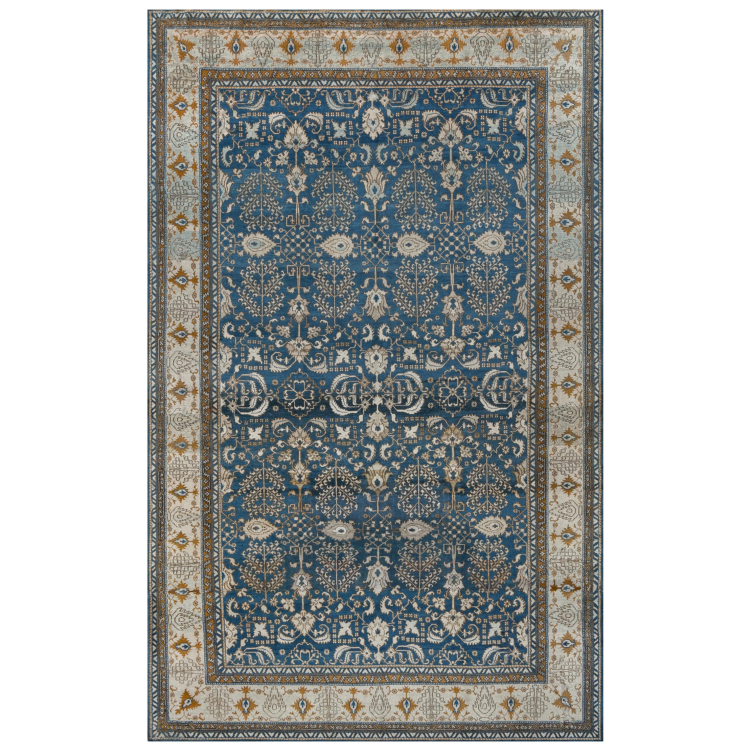 Handgewebter indischer Agra-Teppich aus himmelblauer Wolle mit Blumenmuster