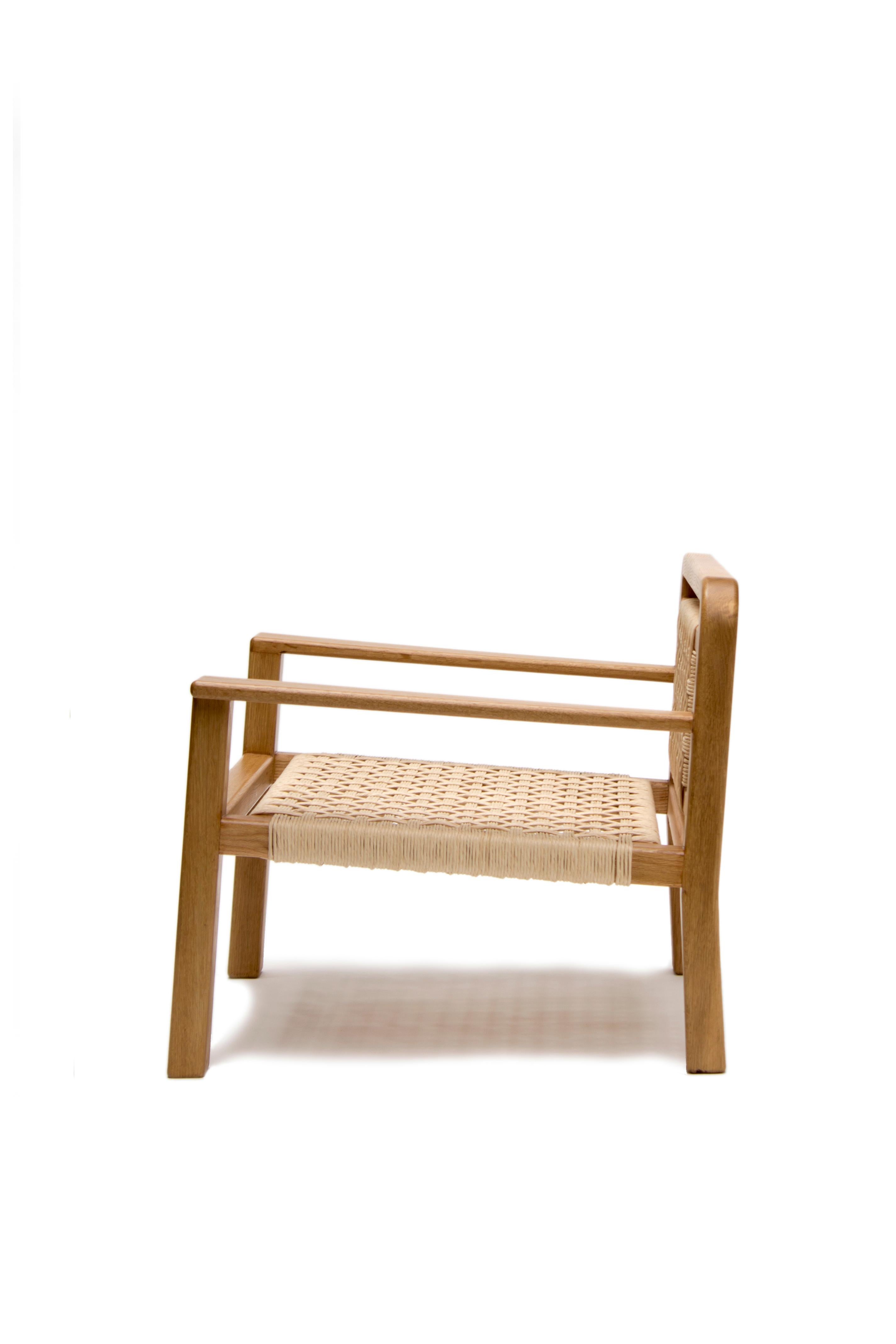Hand-Crafted Handwoven August Lounge Chair, Solid Oak Wood and Papercord For Sale