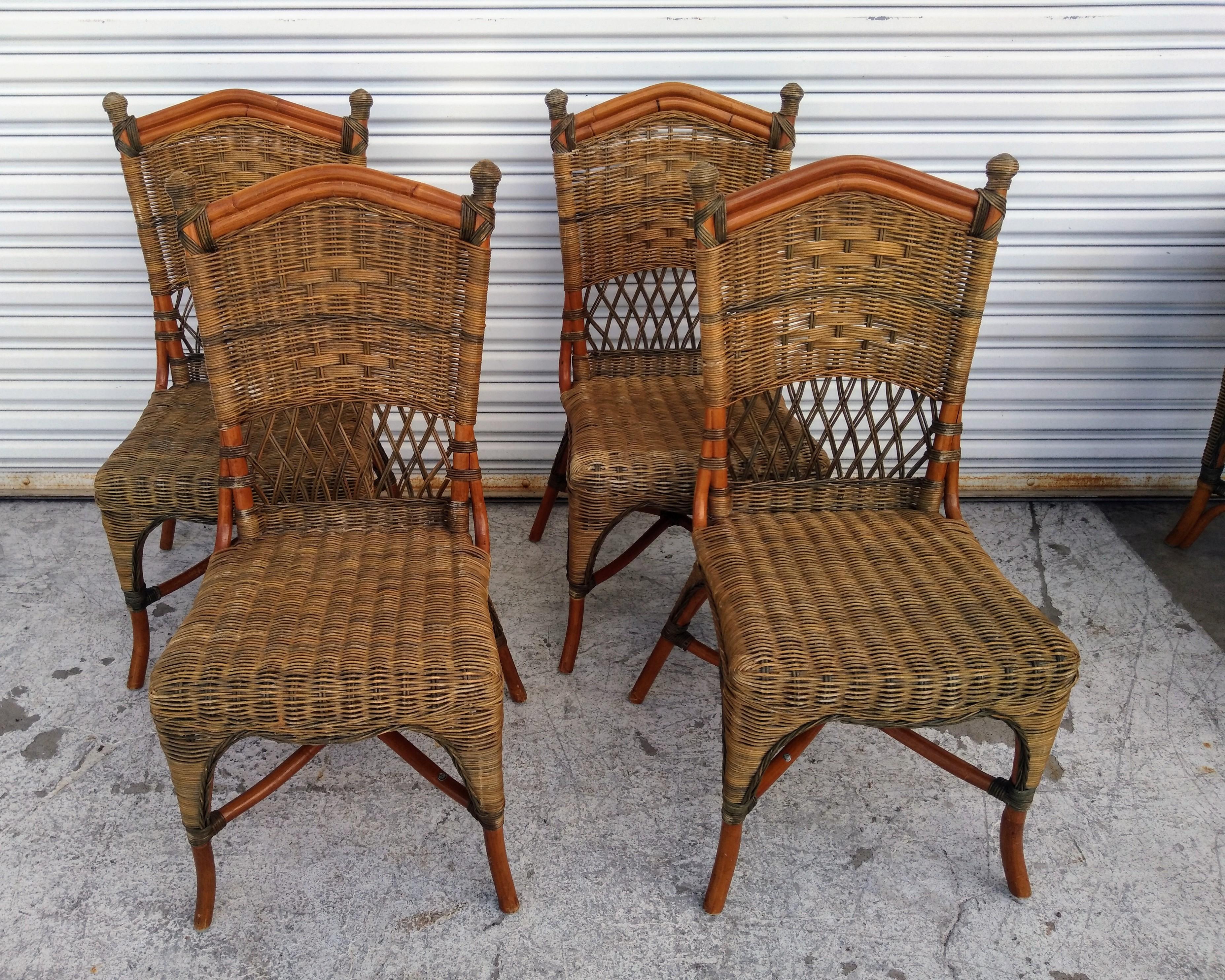 Tessuto a mano Set da pranzo in bambù e rattan intrecciato a mano in vendita