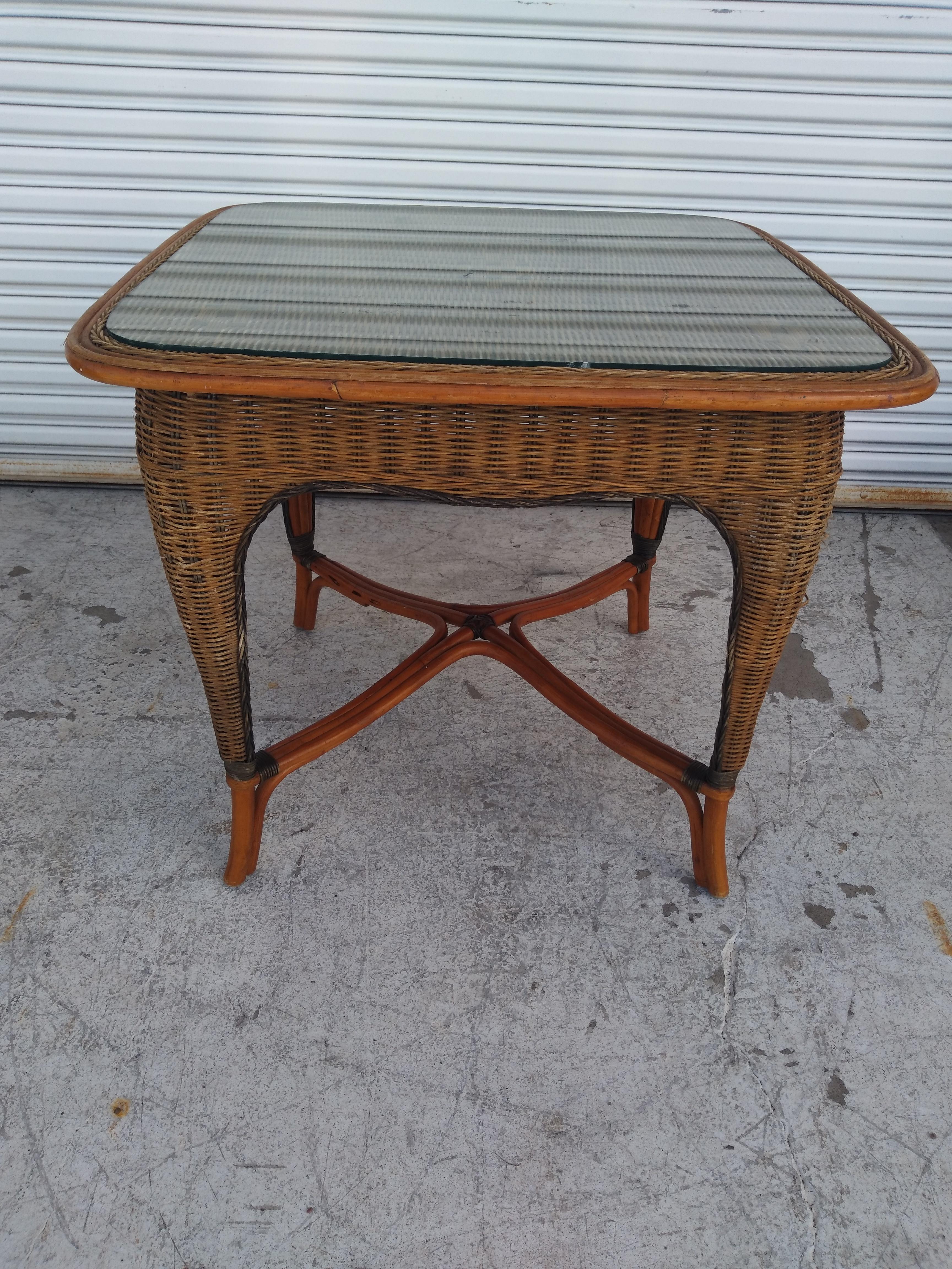 Set da pranzo in bambù e rattan intrecciato a mano in vendita 2