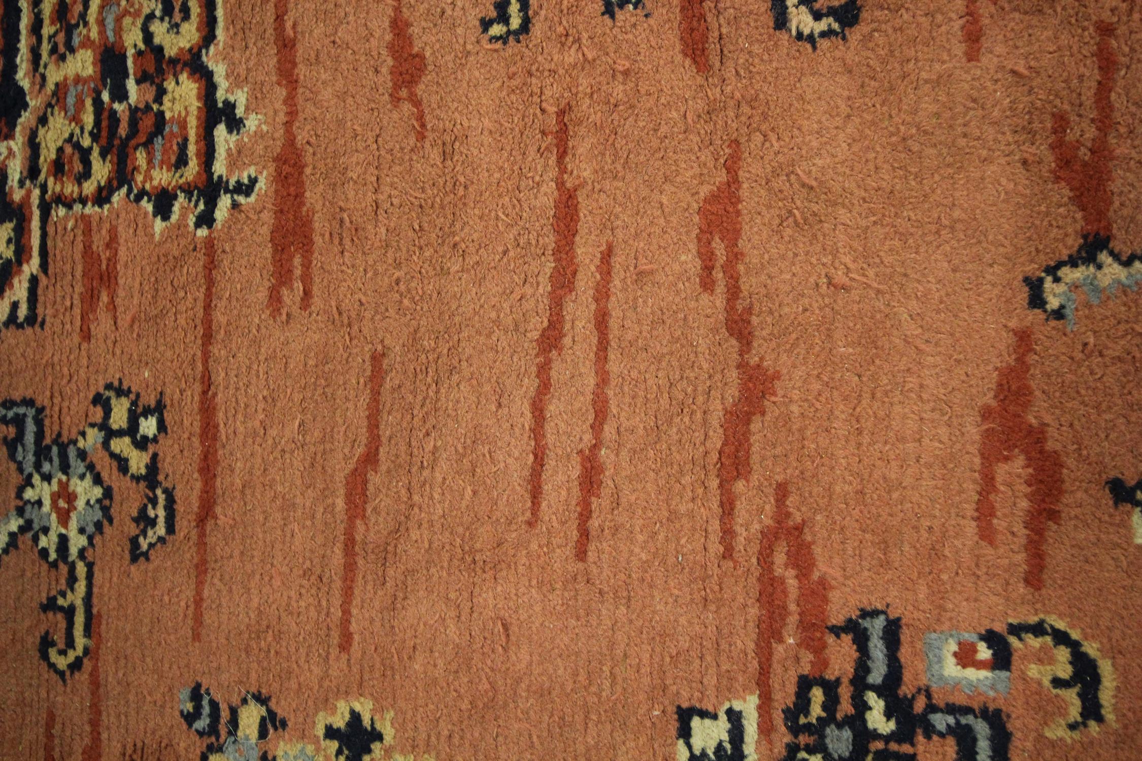 Handwoven Carpet Rust Vintage Indian Wool Area Rug In Excellent Condition For Sale In Hampshire, GB