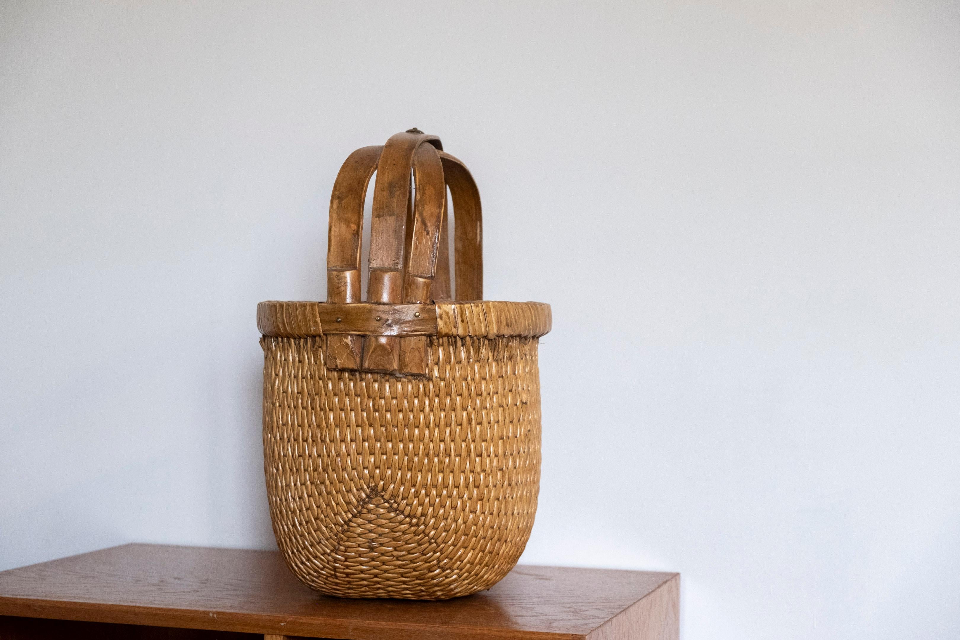 Handwoven Chinese Rice Basket For Sale 1