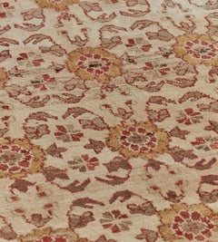 Mid-20th Century Handwoven Turkish Wool Rug with Floral Design