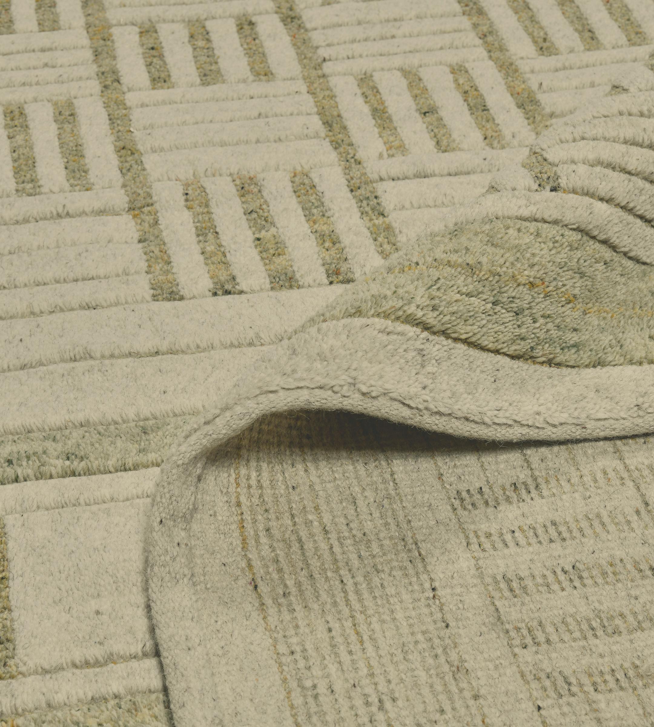 Handwoven Contemporary Wool Pistachio-Green Swedish-Inspired Rug For Sale 6