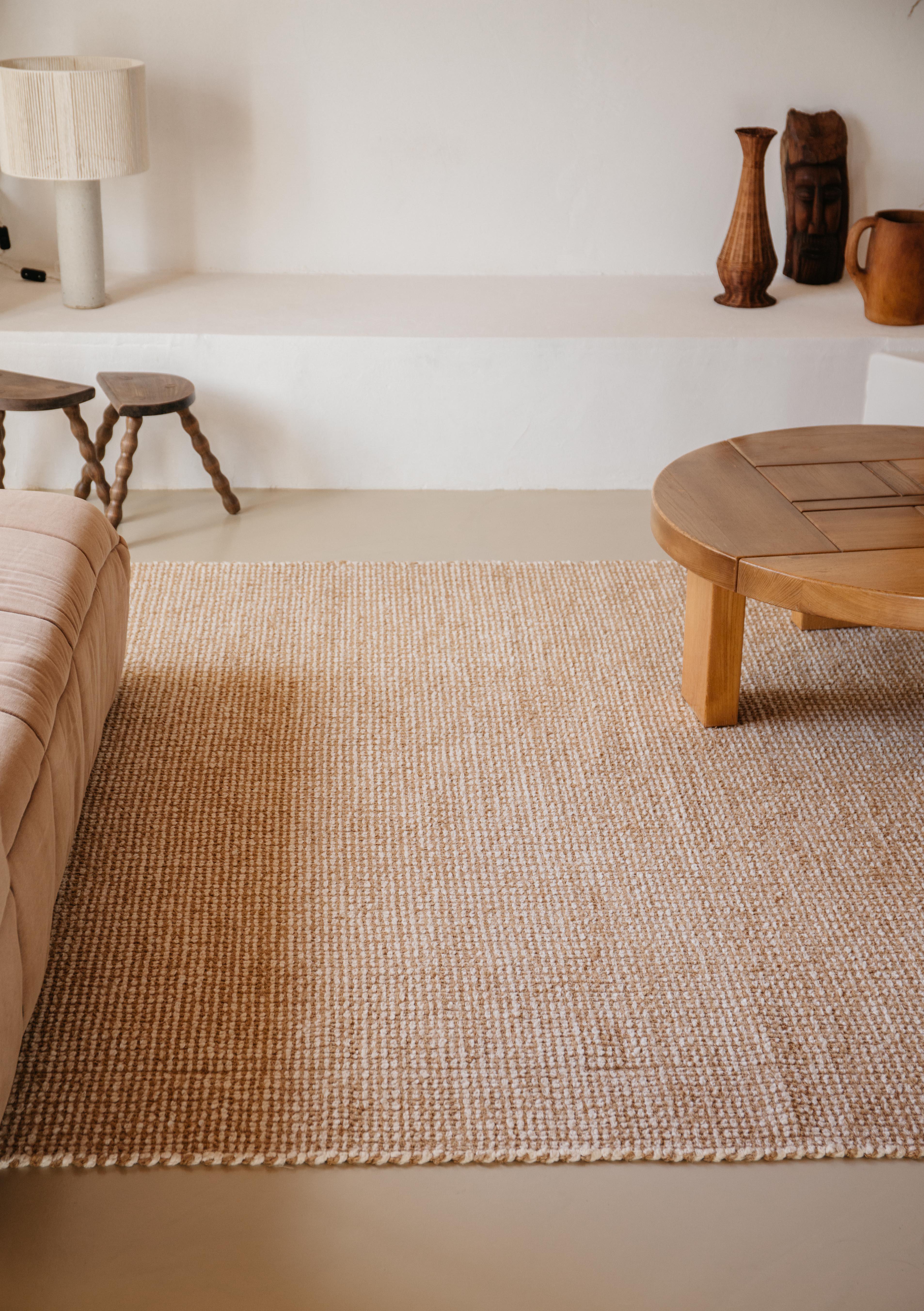 Contemporary Handwoven Cotton Portuguese Rug Beja Ecru & Camel SAUDADE DESIGN For Sale