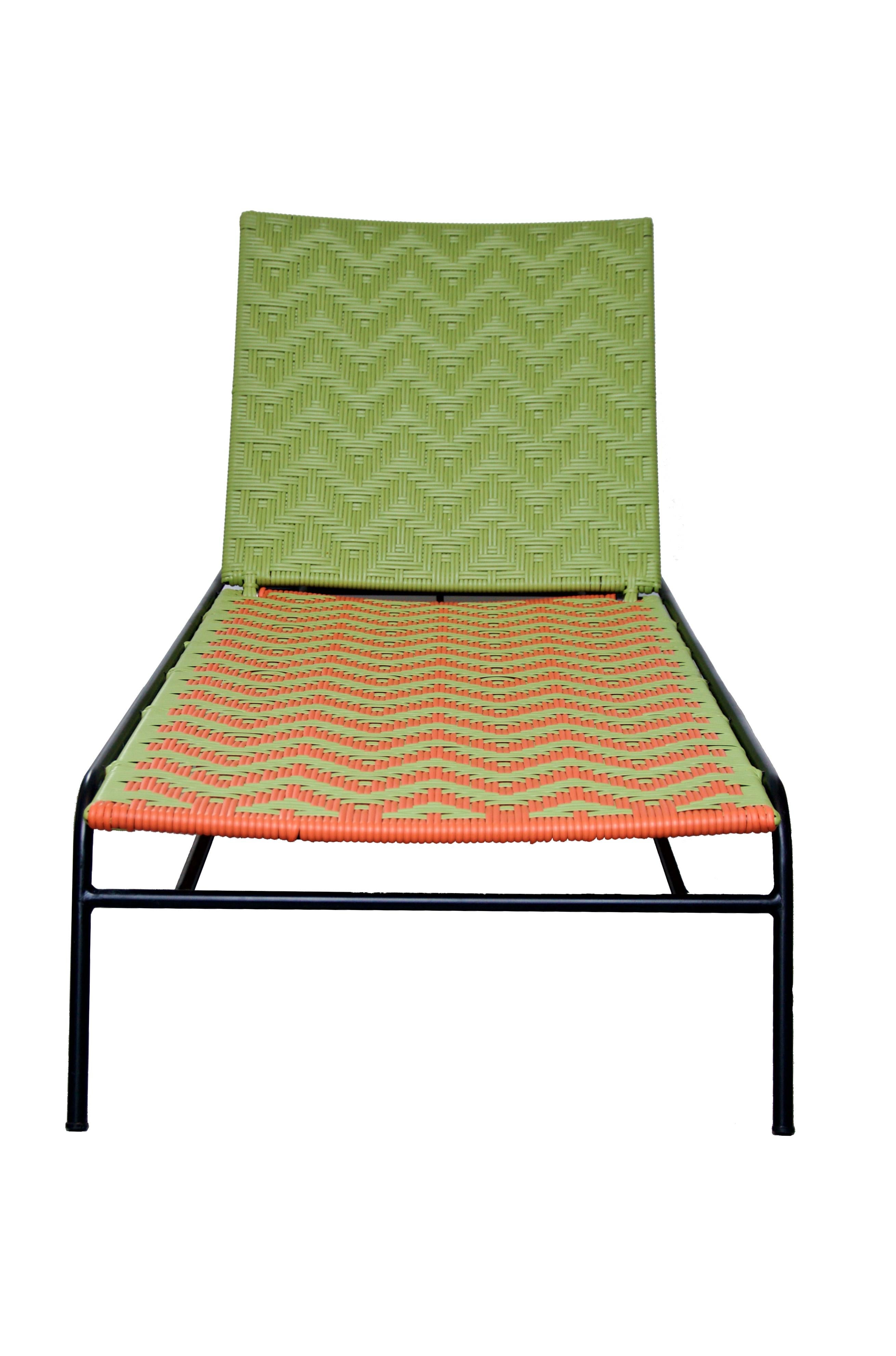 Handwoven Green Sun Lounger Patio Furniture by Frida & Blu In New Condition In Point Lonsdale, AU