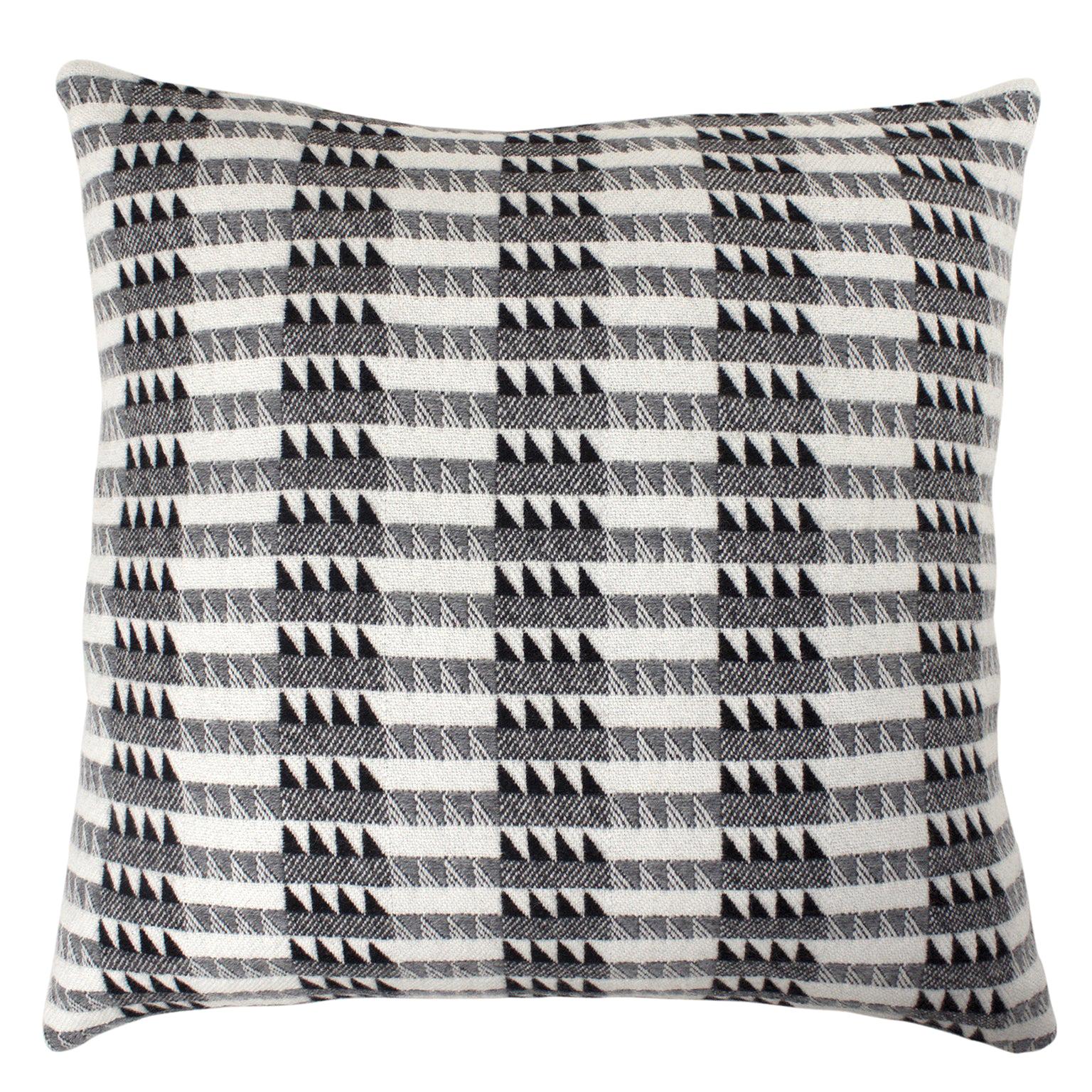The Pillow Collection Qishn Geometric cushion Black white 46cm H x 46cm W 