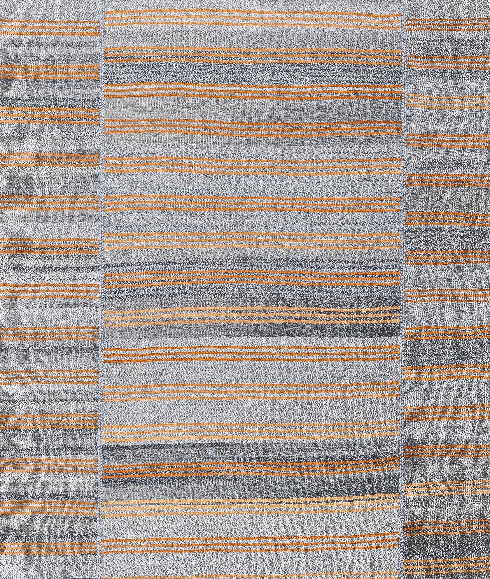 Handwoven Mazandaran Flat Weave Rug in Natural Gray with Orange Stripe Accents in vendita 1