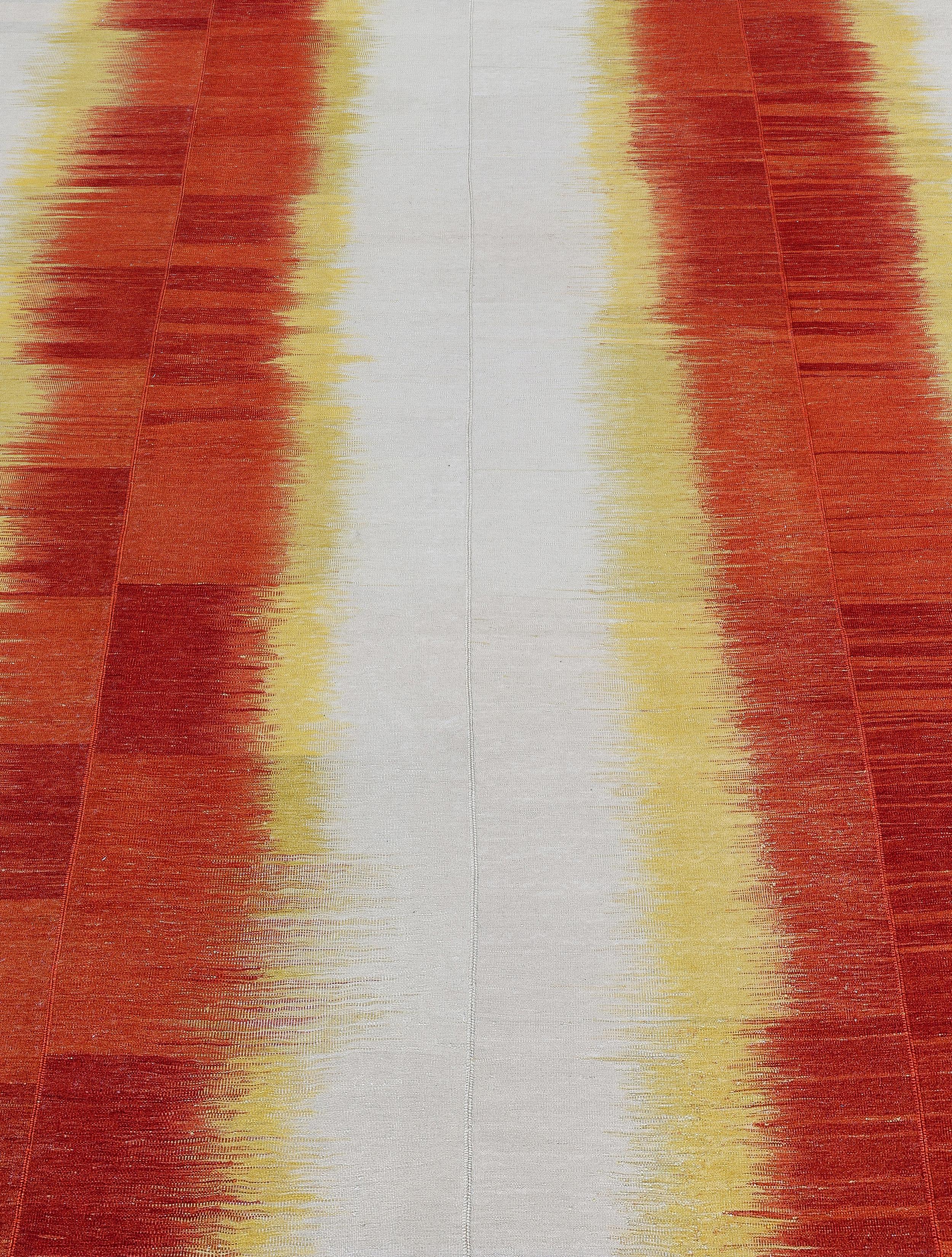 Alfombra Persa Mazandaran de Tejido Plano en Degradado Rojo, Azafrán y Marfil Moderno en venta