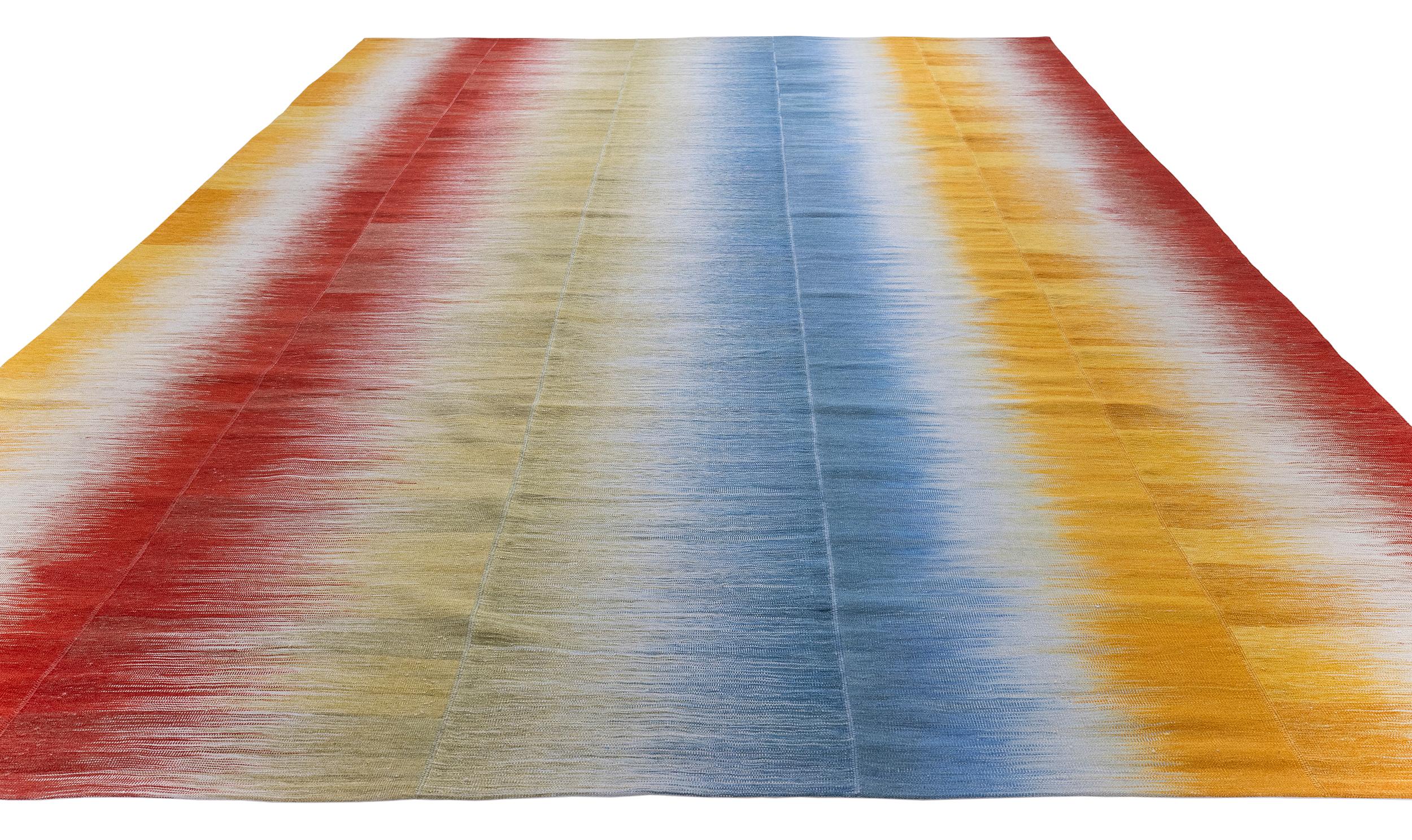 Tappeto persiano multicolore Mazandaran a tessitura piatta In condizioni Nuovo in vendita a New York, NY