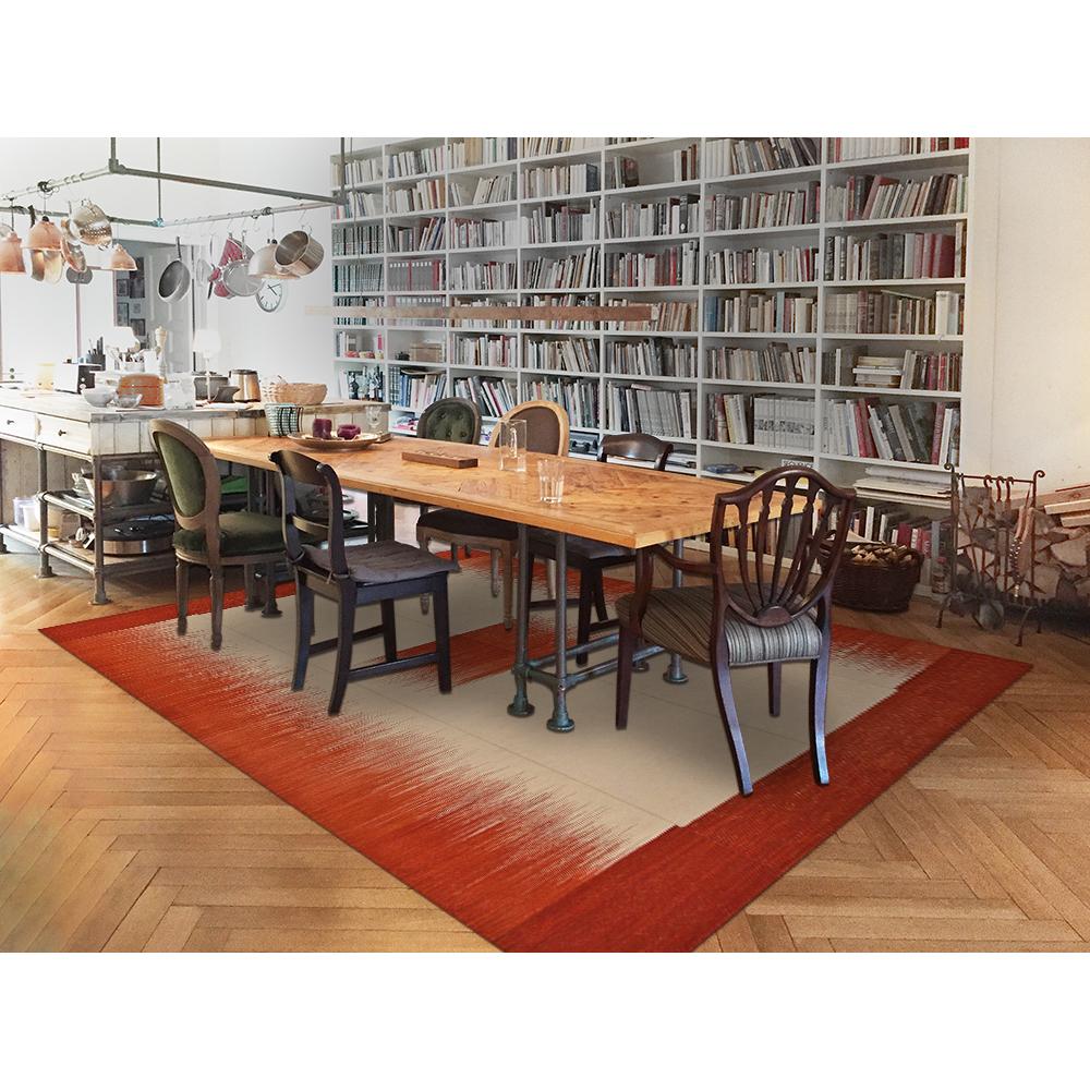 21st Century Fiery Red Handwoven Mazandaran Kilim Carpet In New Condition For Sale In Berlin, DE