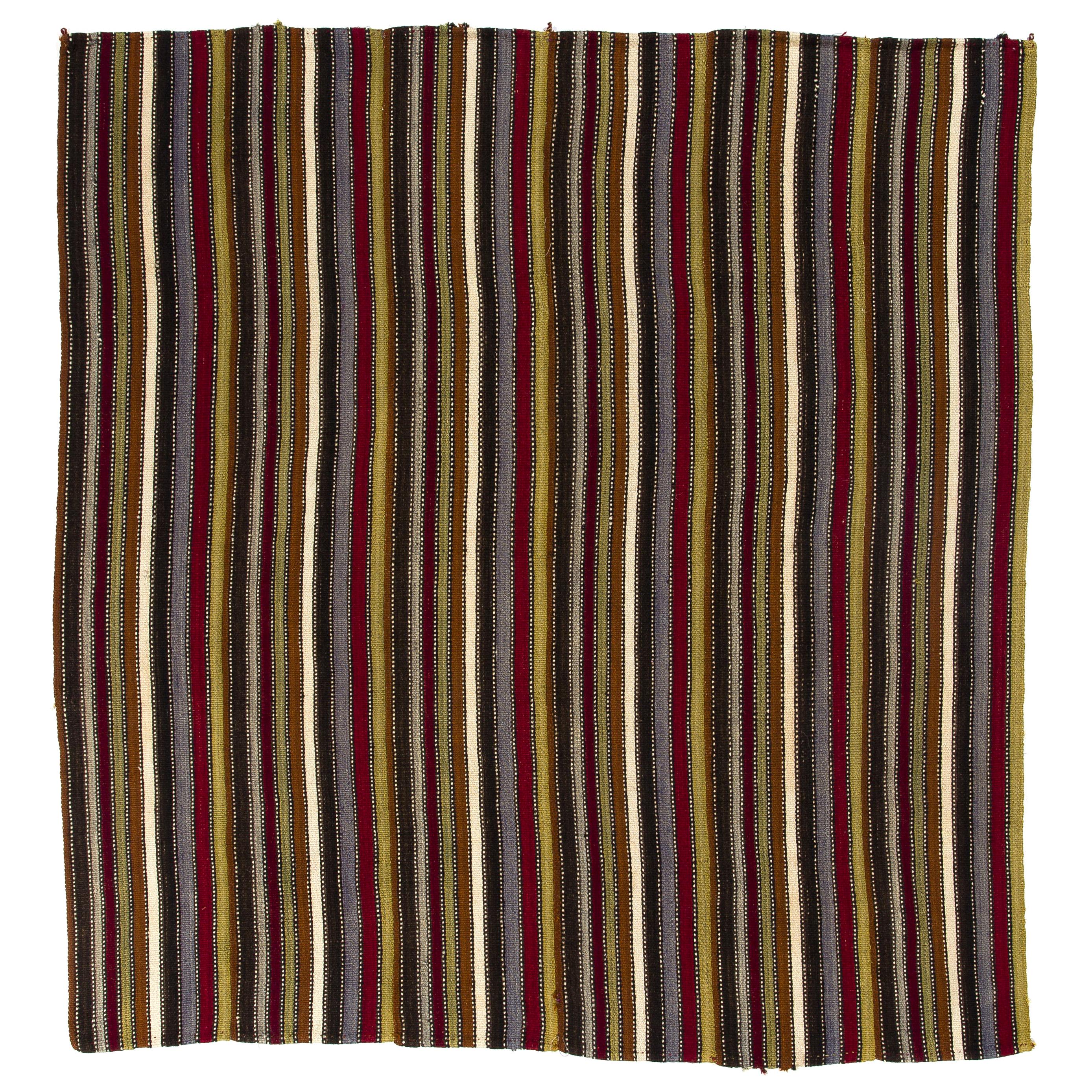 Tapis Kilim en laine de Turquie tissé à la main à rayures minimalistes vintage à plat de 5,6 x 6 pieds