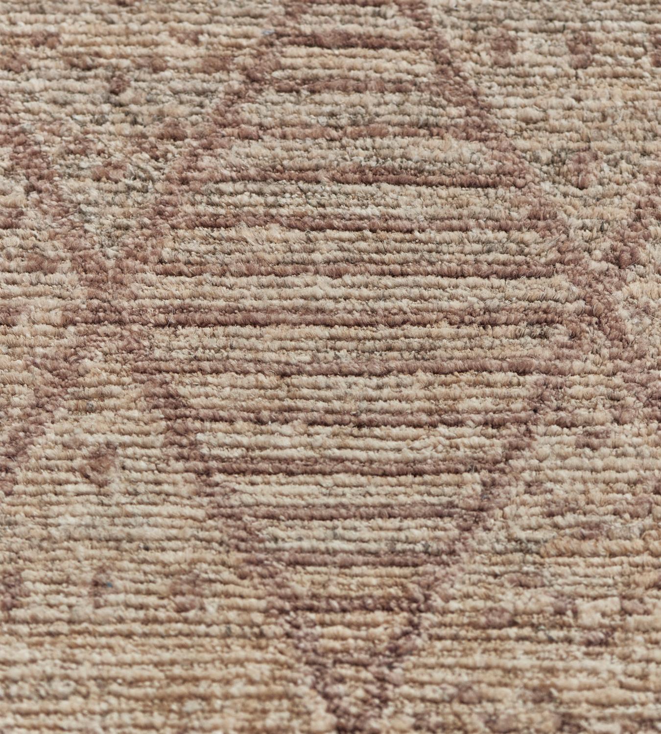 Hand-Knotted Handwoven Modern Diamond Patterned Rug For Sale