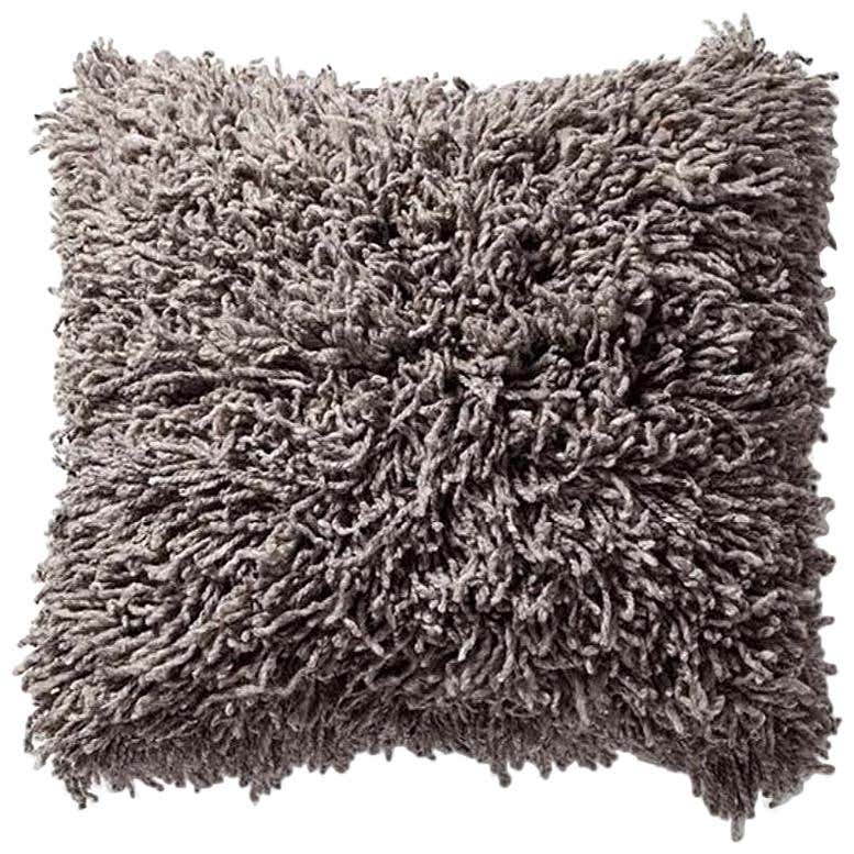 Textured Wool Apartment Throw Blankets And Pillows photo