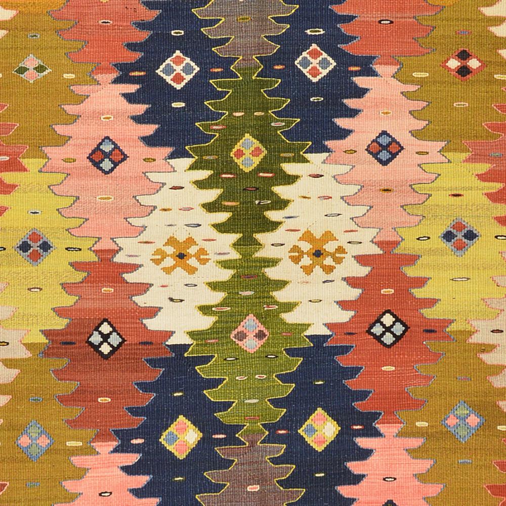 Asian 21st Century Handwoven Modern Persian Kilim Carpet For Sale