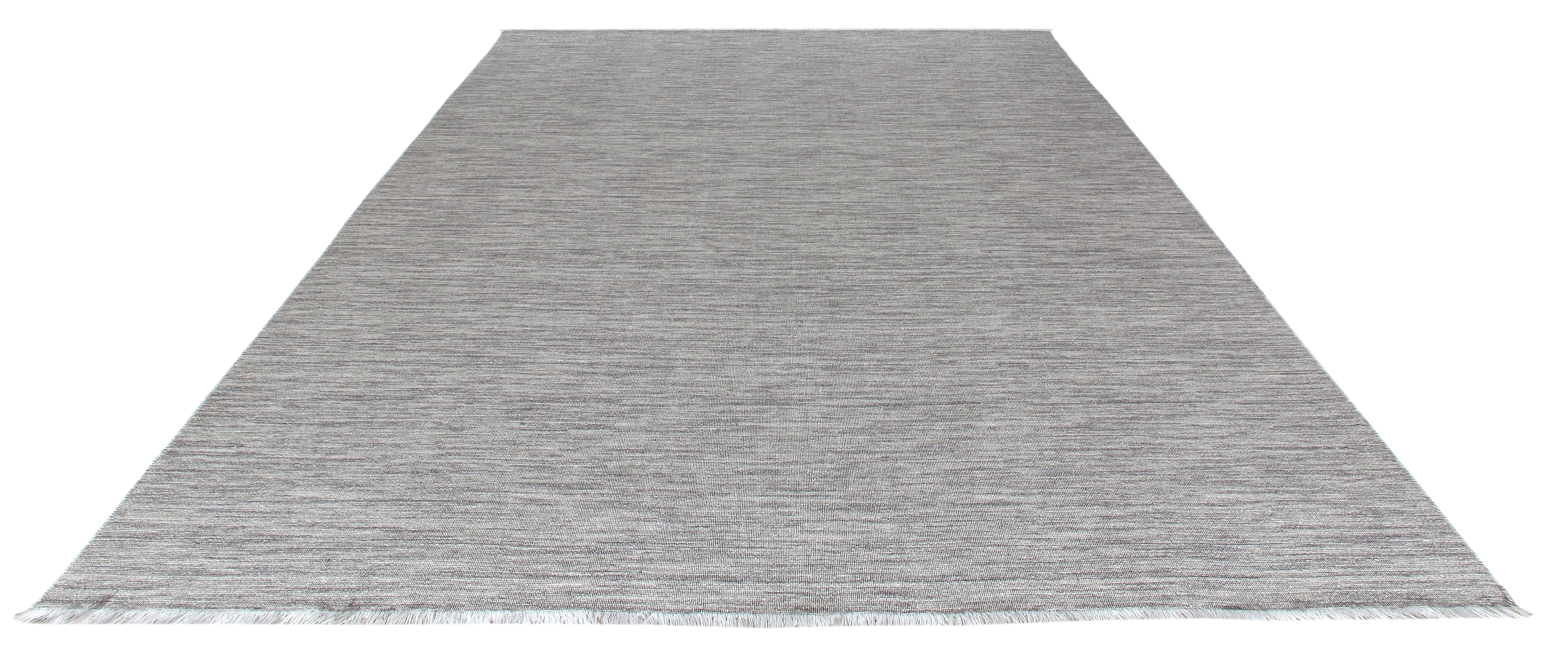 Tappeto moderno intrecciato a mano  Design minimalista grigio neutro in lana Merino In condizioni Nuovo in vendita a New York, NY
