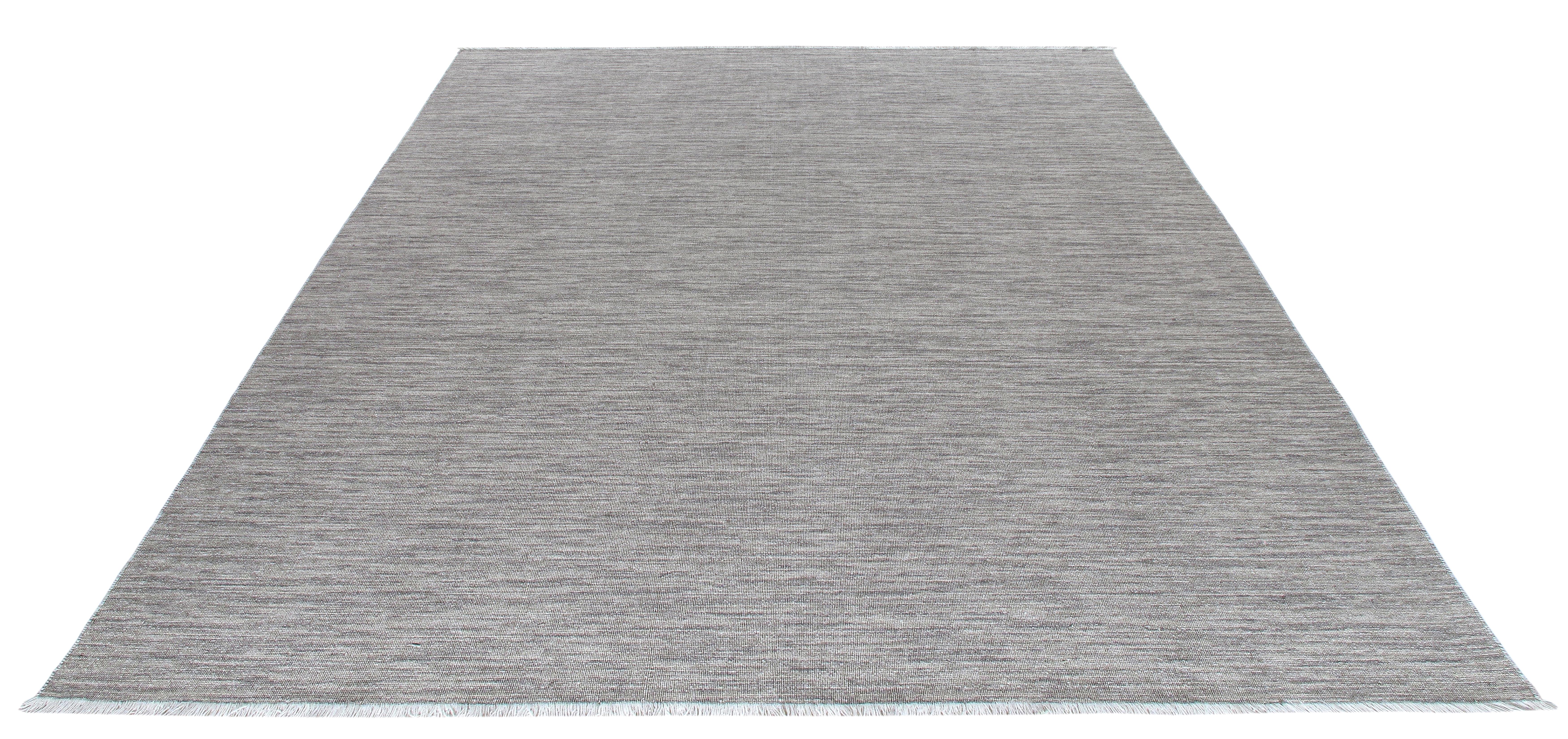 XXI secolo e contemporaneo Tappeto moderno intrecciato a mano  Design minimalista grigio neutro in lana Merino in vendita