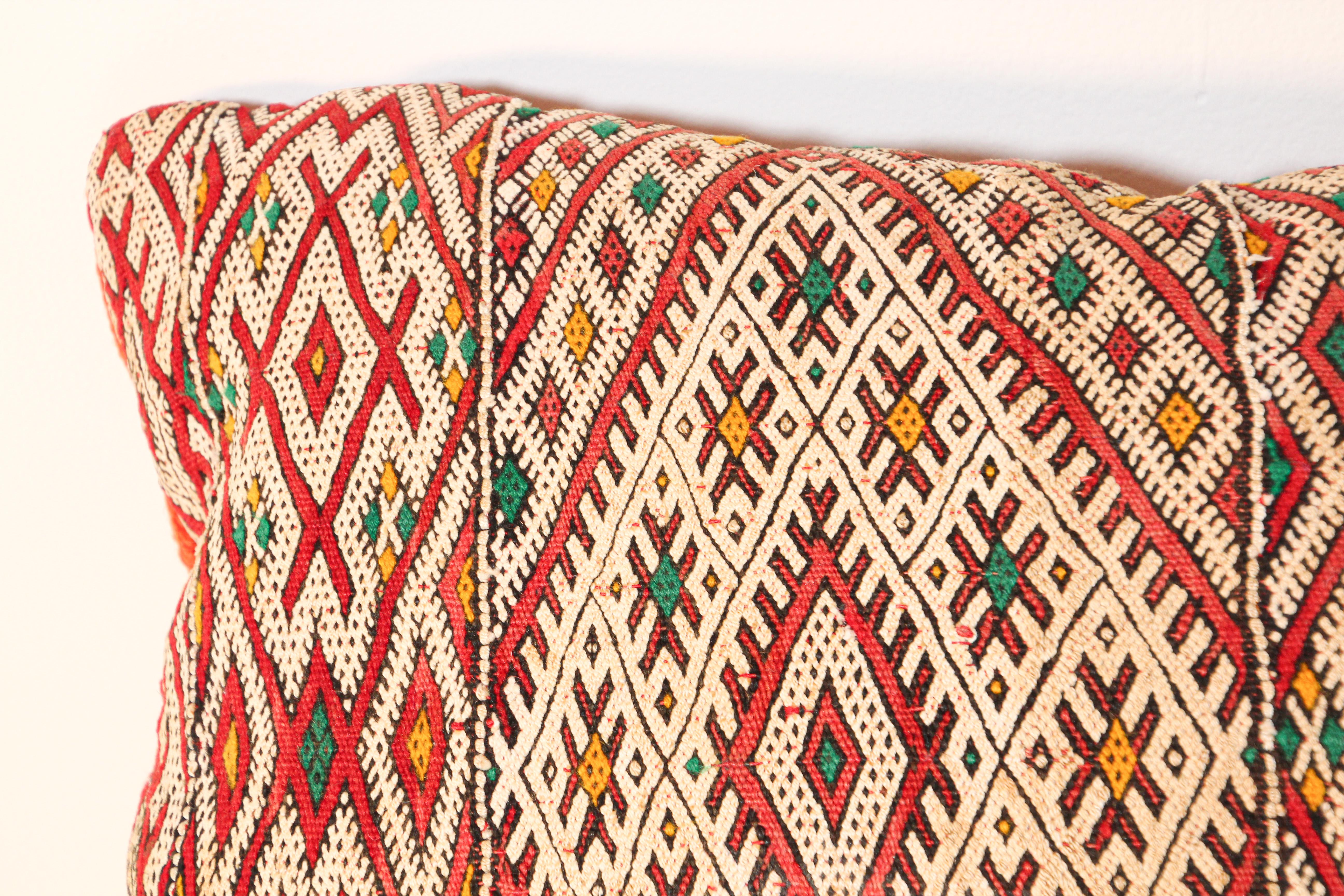 Handwoven Moroccan Berber Throw Pillow In Good Condition In North Hollywood, CA