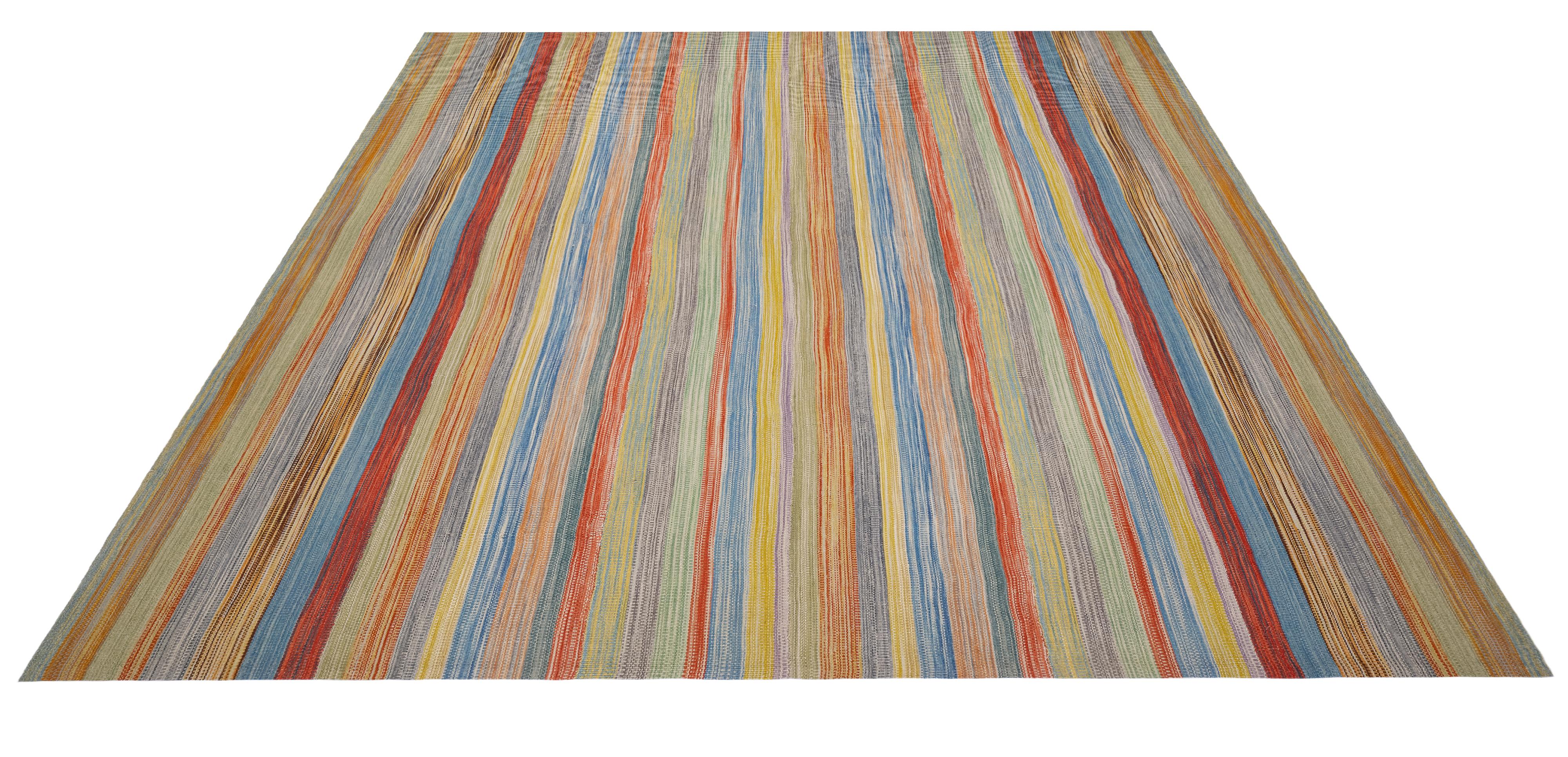 Alfombra Pelas Tejida a Mano Multicolor Siglo XXI y contemporáneo en venta
