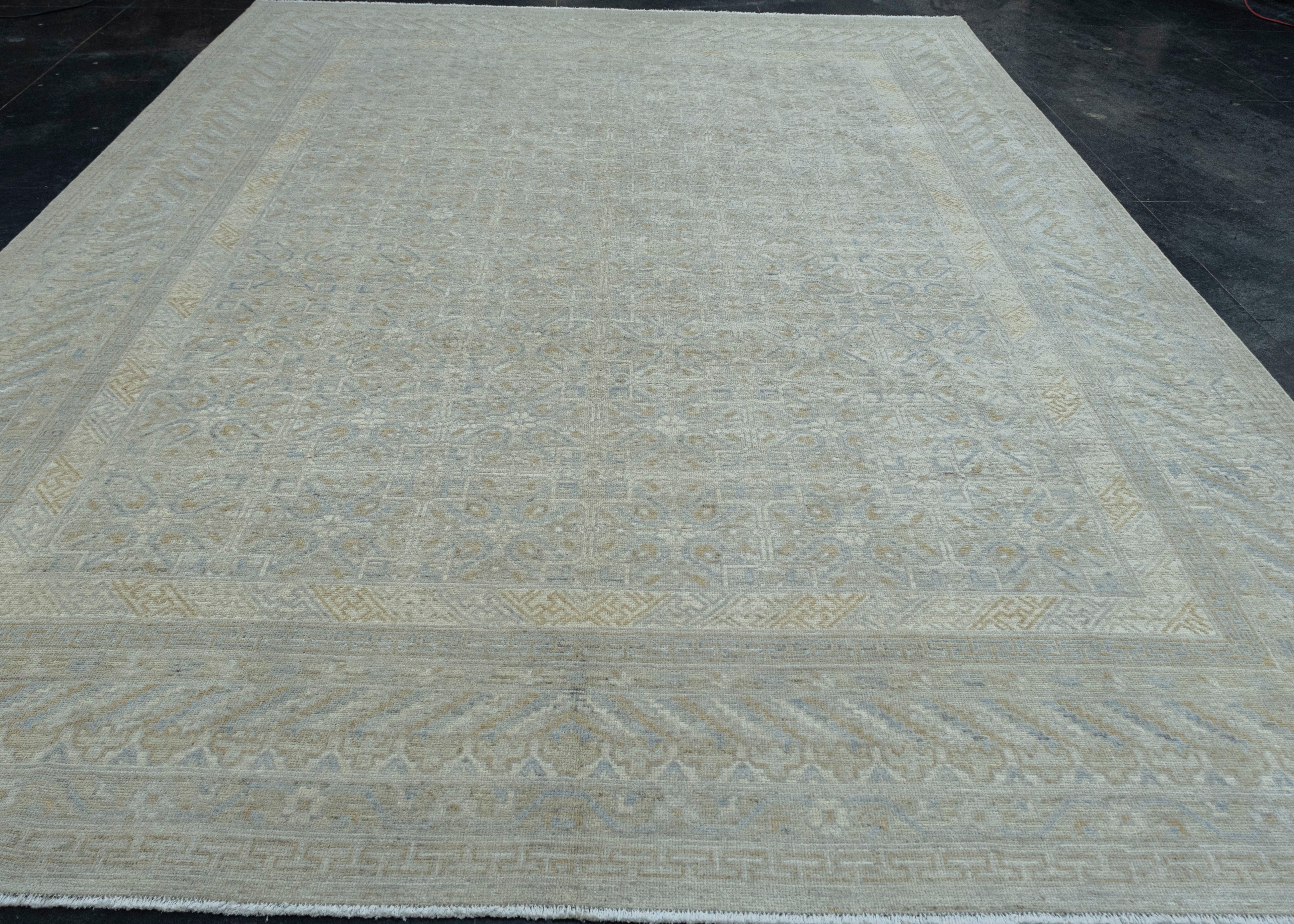 Handwoven Oushak Rug 10'2