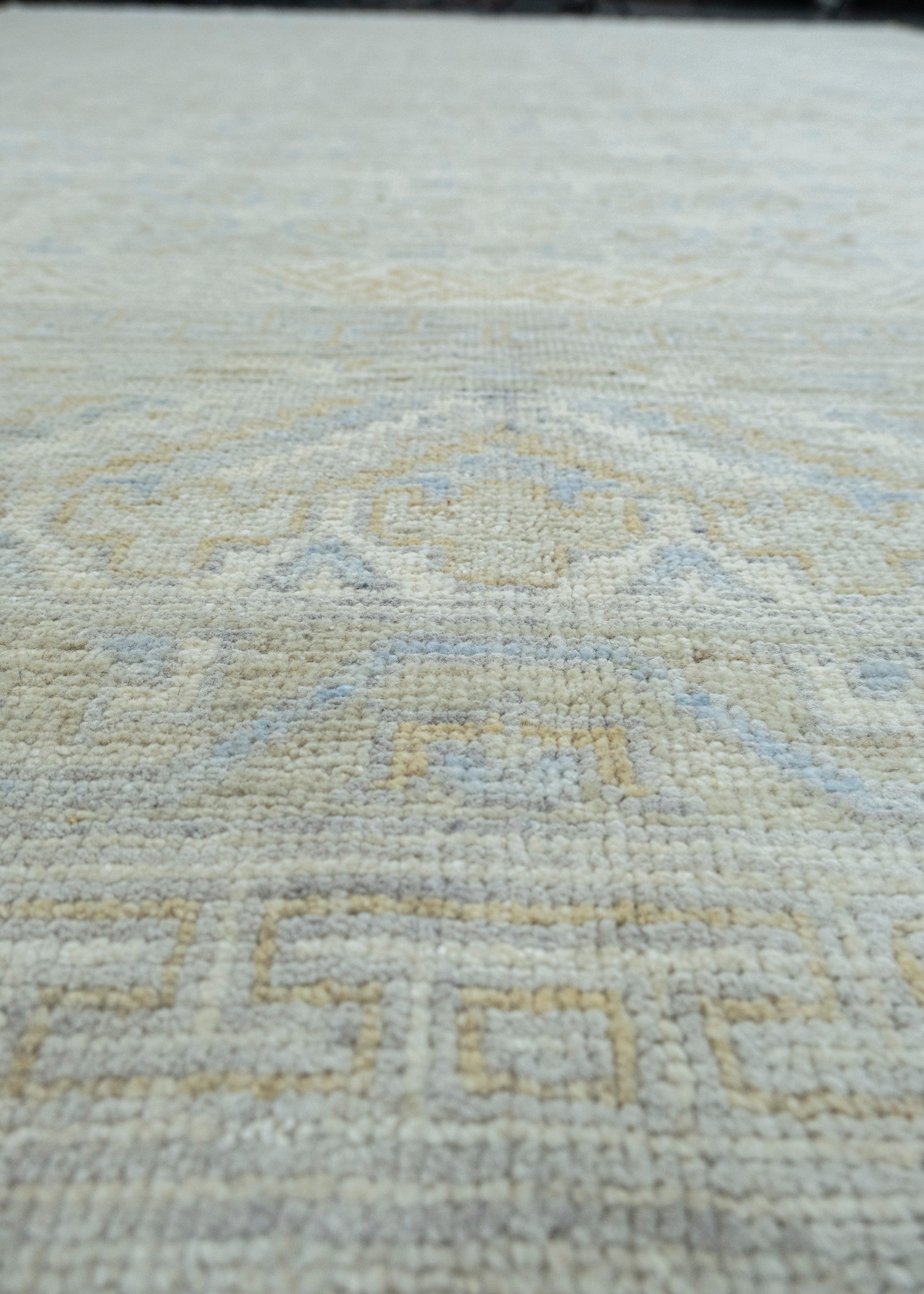 Handwoven Oushak Rug 10'2