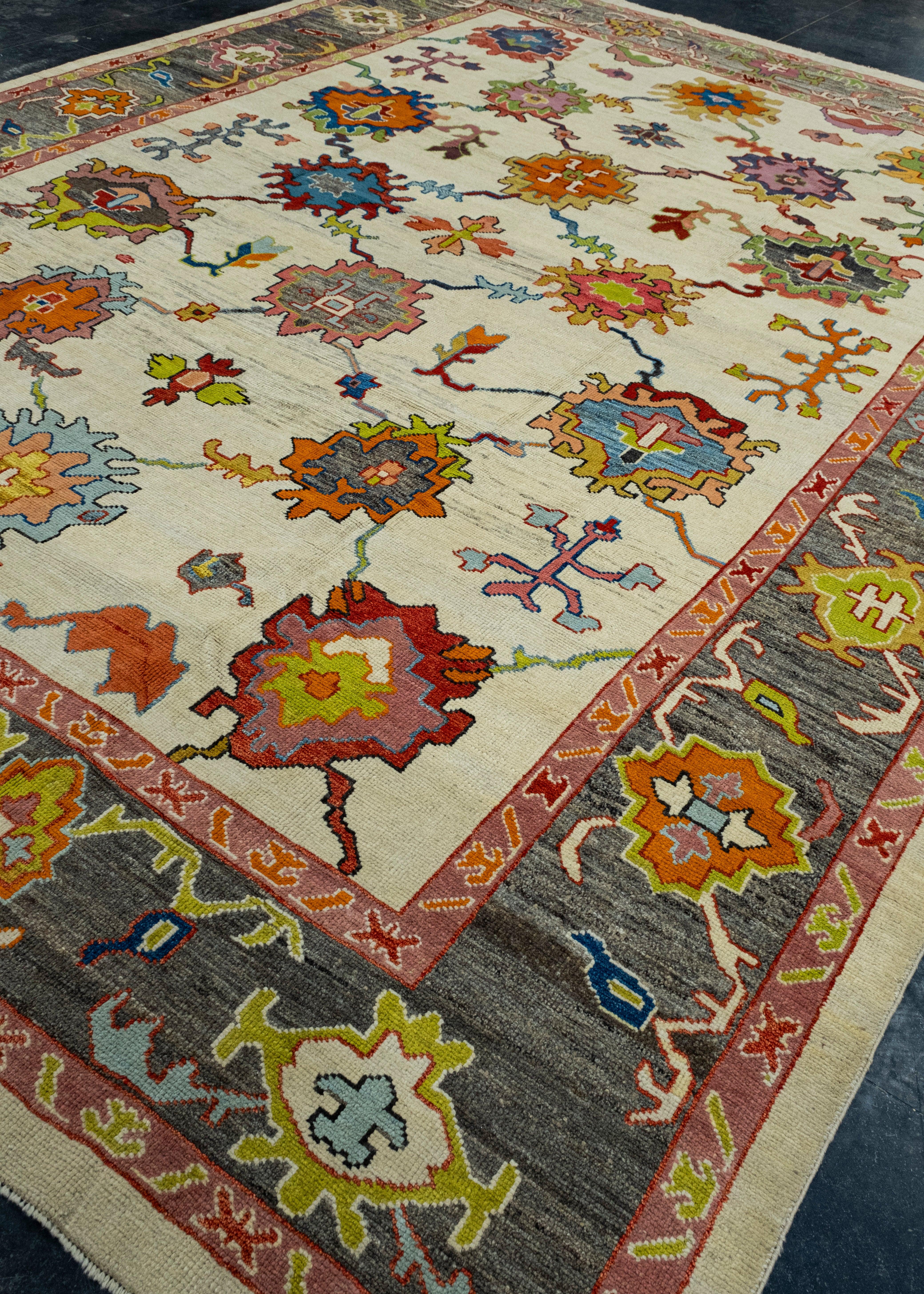 Turkish Handwoven Oushak Rug 11'5