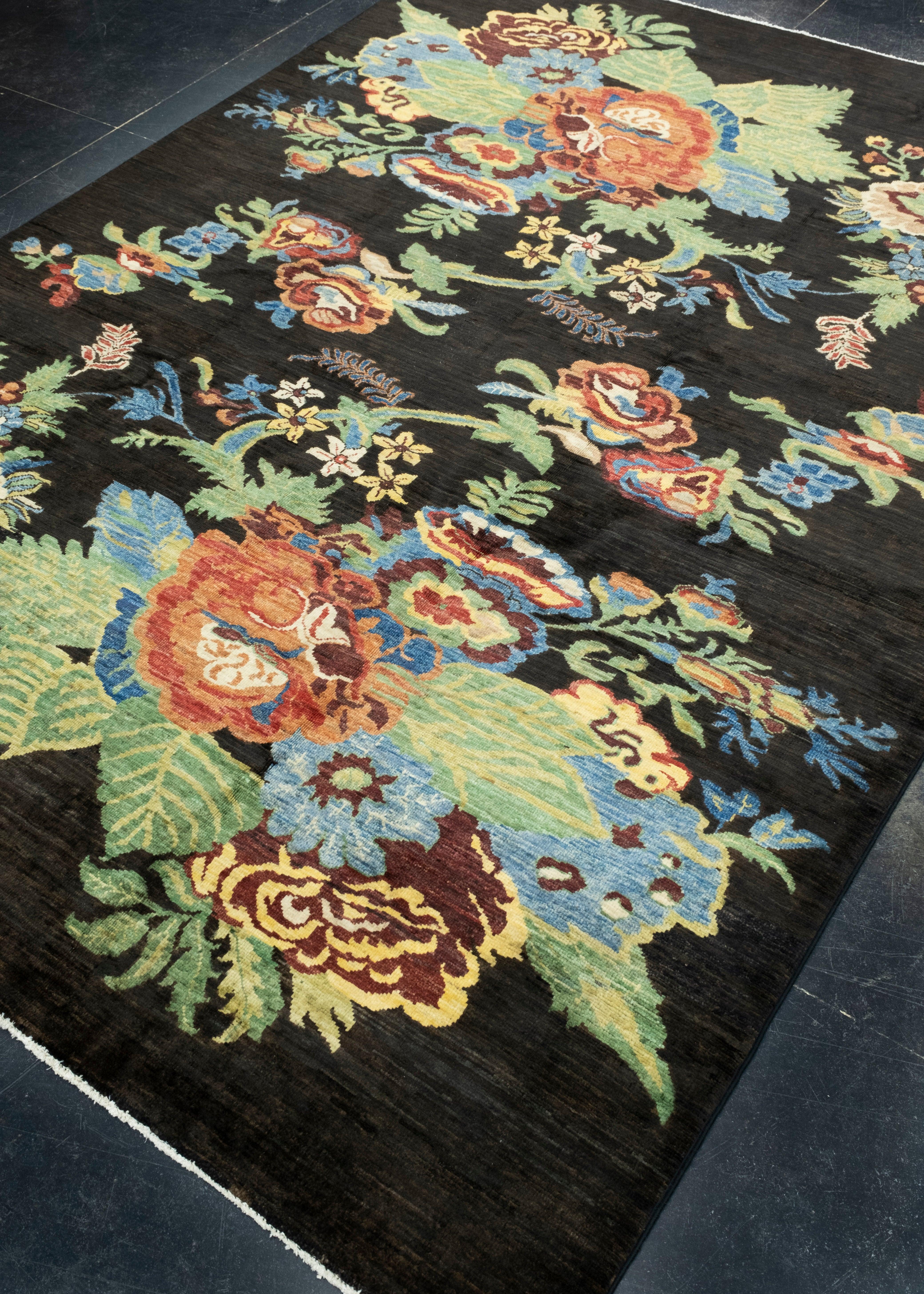 Hand-Knotted Handwoven Oushak Rug 5'8