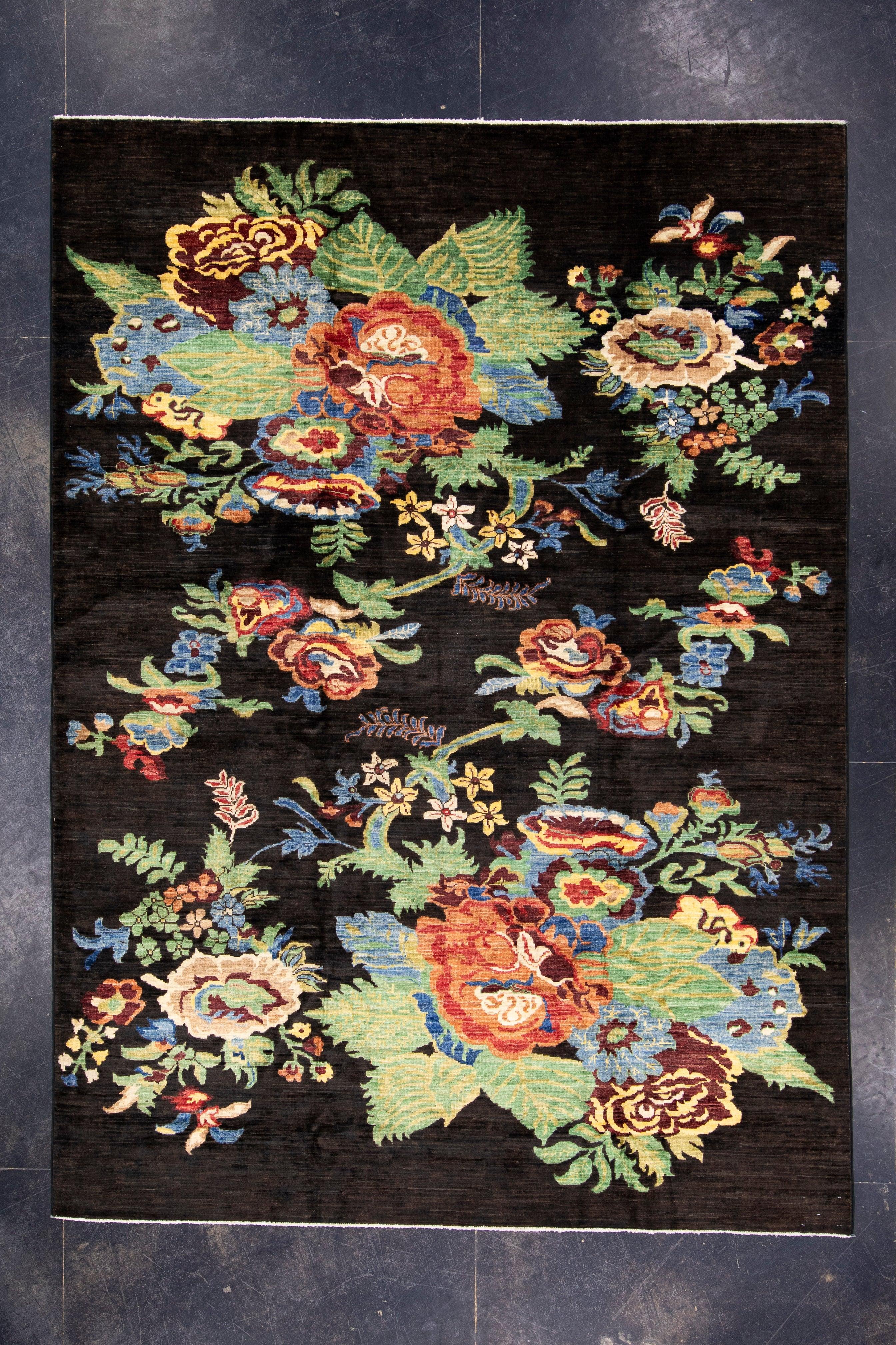 Handwoven Oushak Rug 5'8