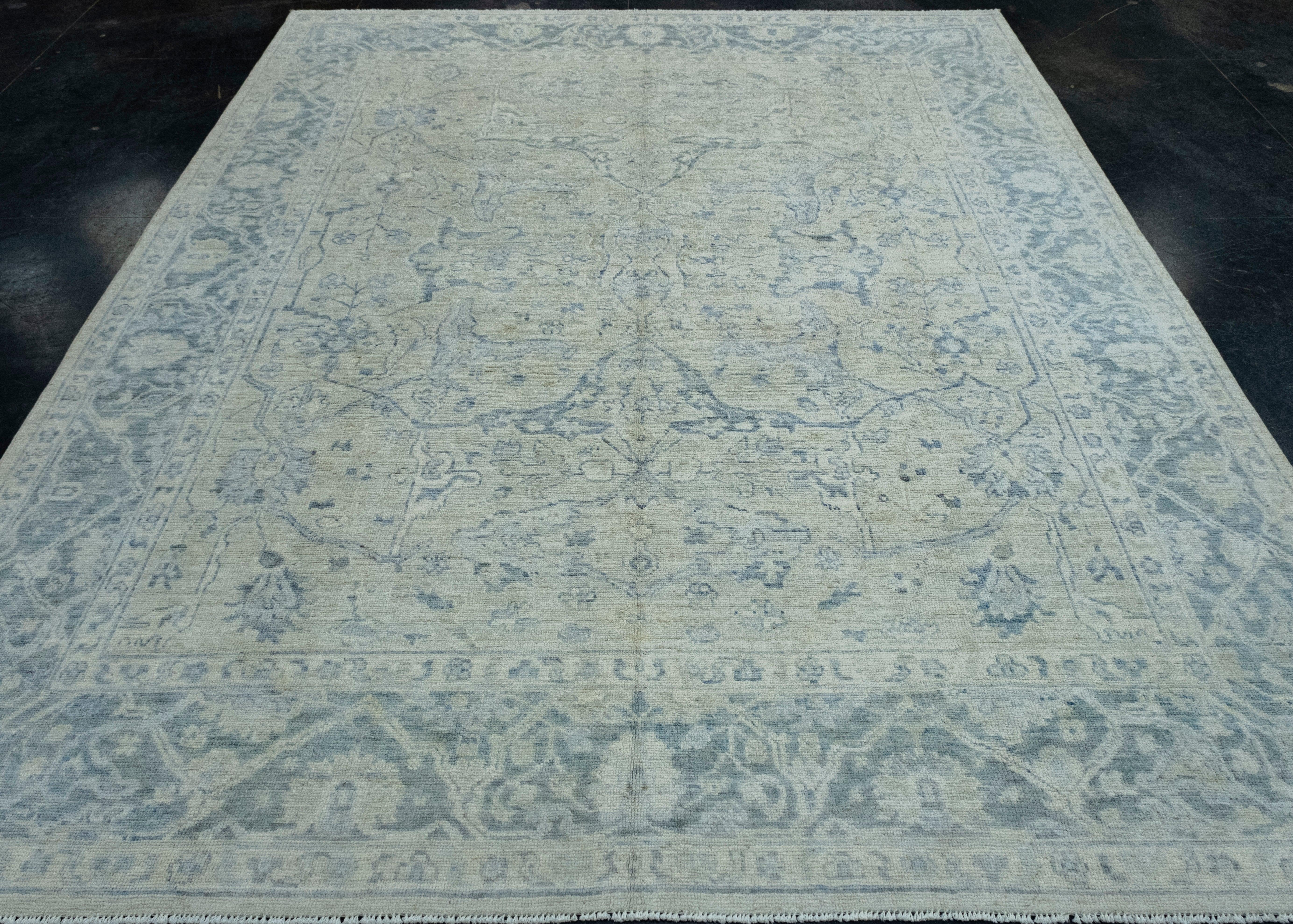 Handwoven Oushak Rug 7'10