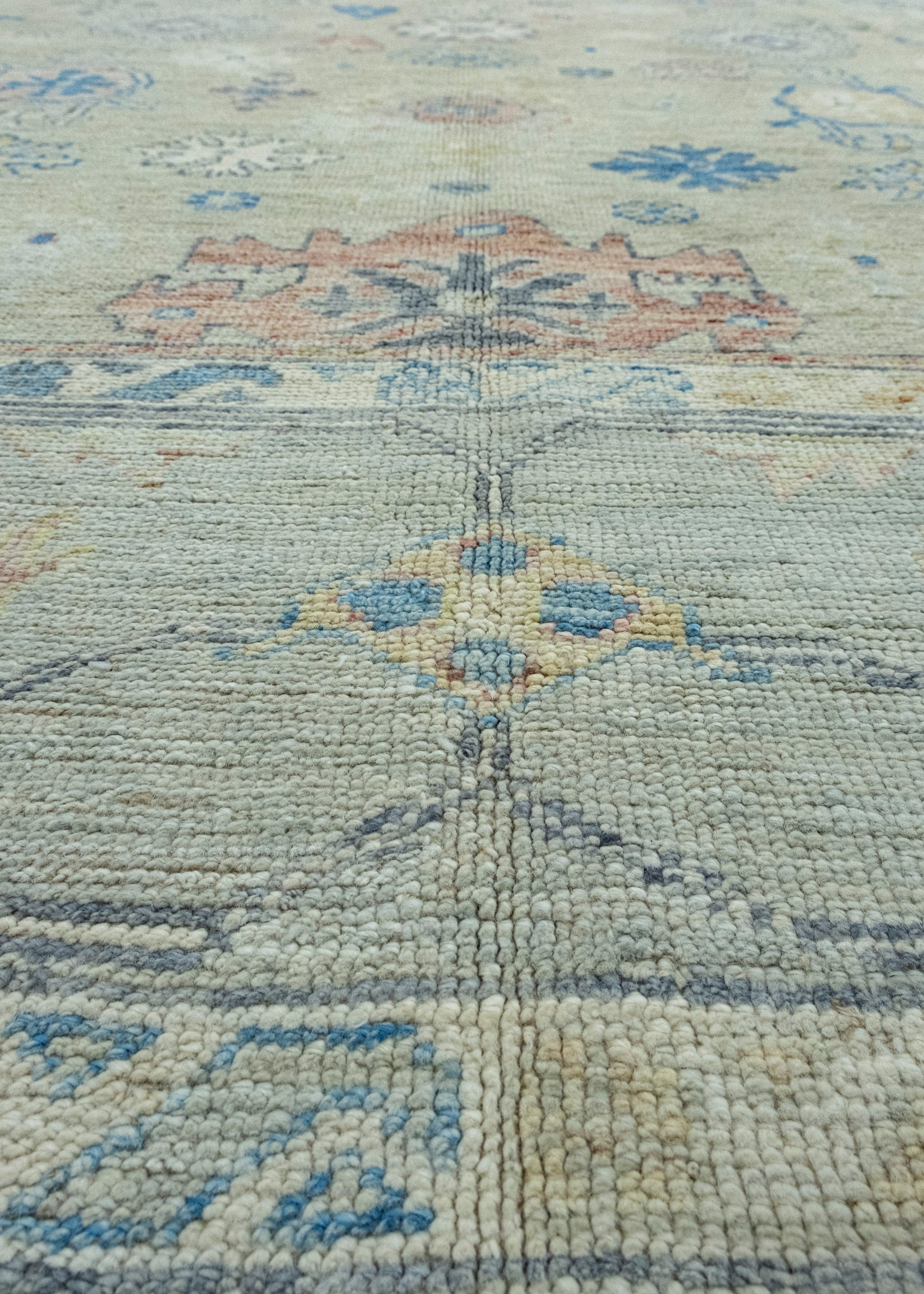 Handgewebter Oushak-Teppich 8' x 12'6