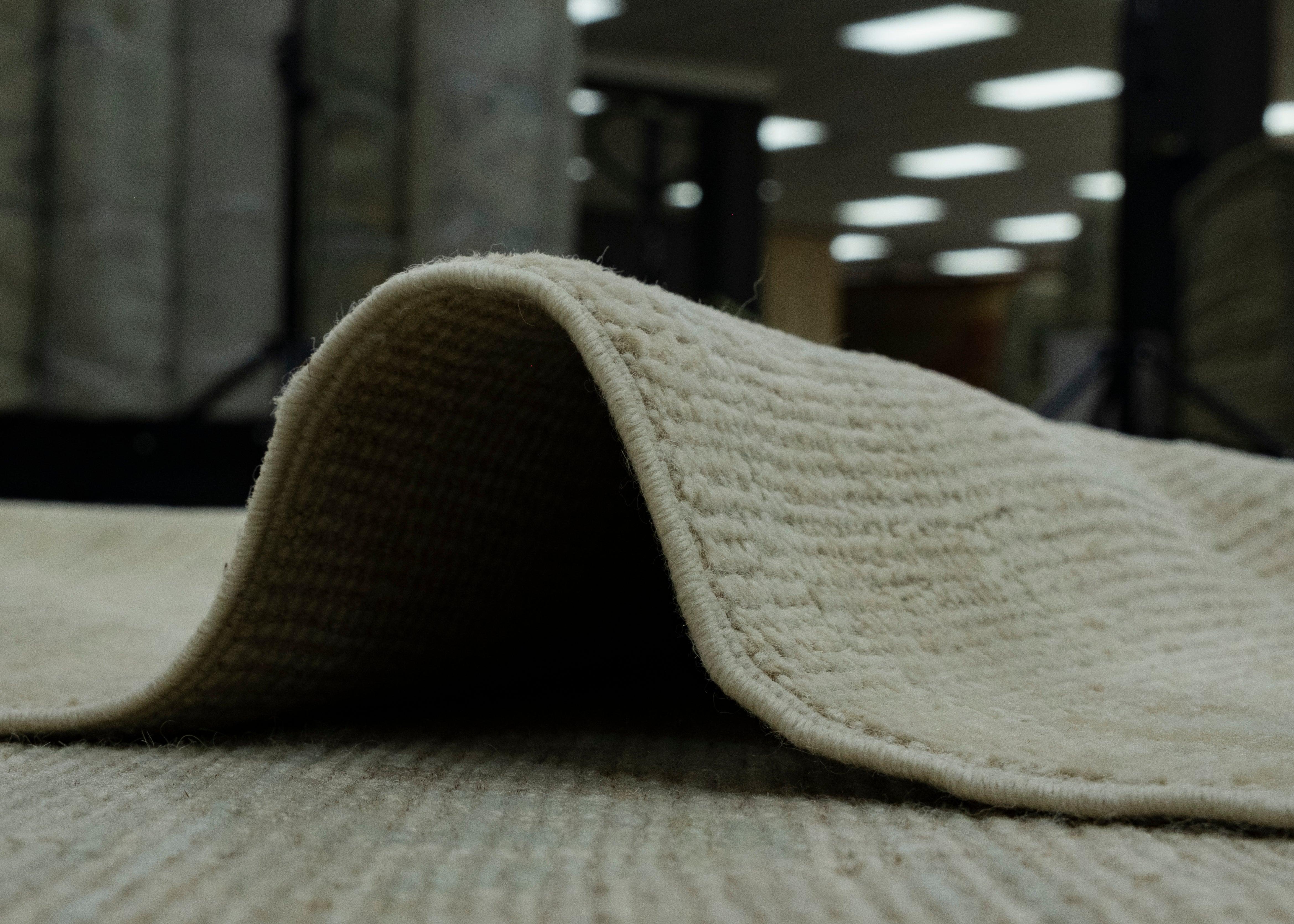 Handwoven Oushak Rug 8'6