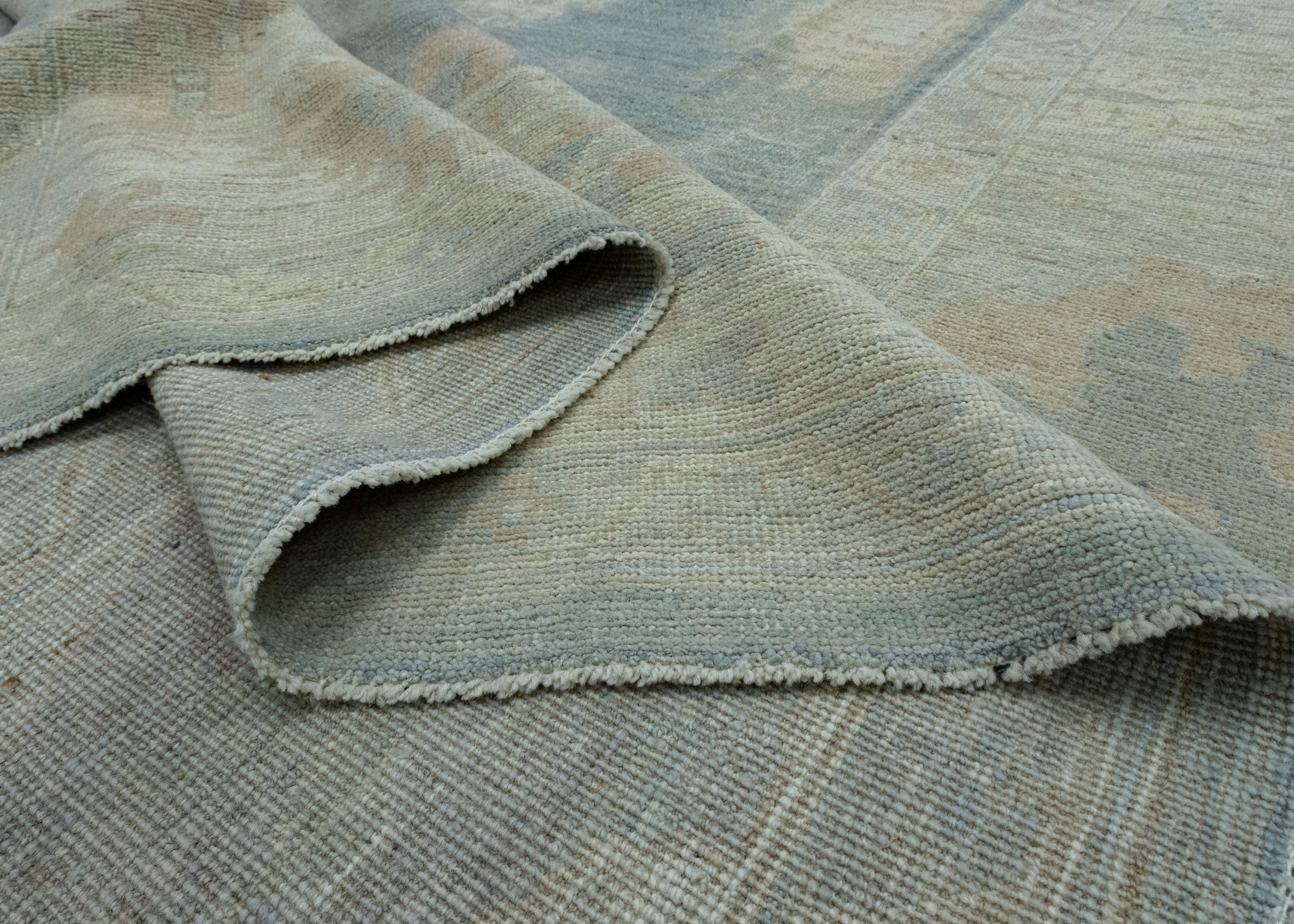 Contemporary Handwoven Oushak Rug 9'11