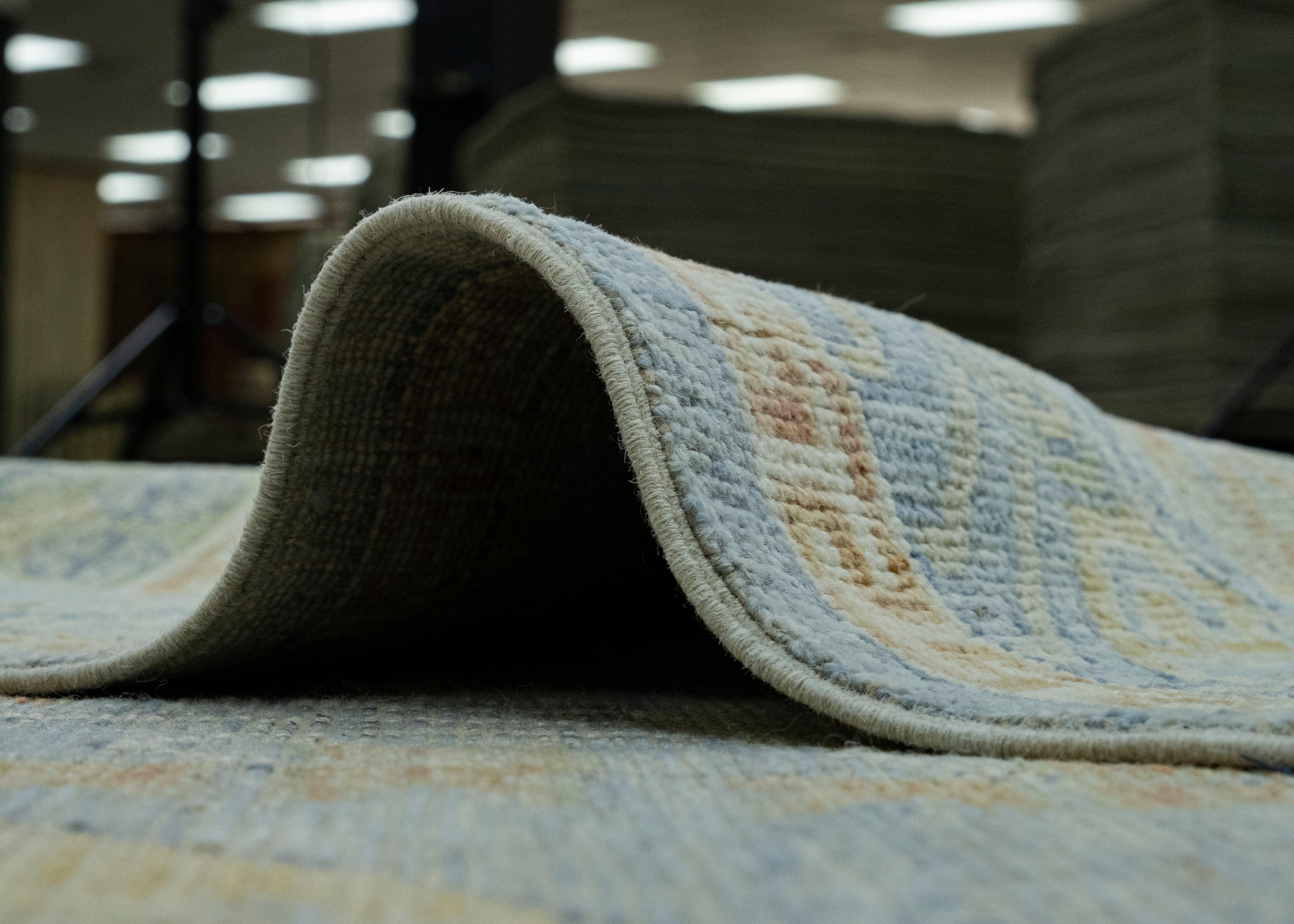 Handwoven Oushak Rug 9'2