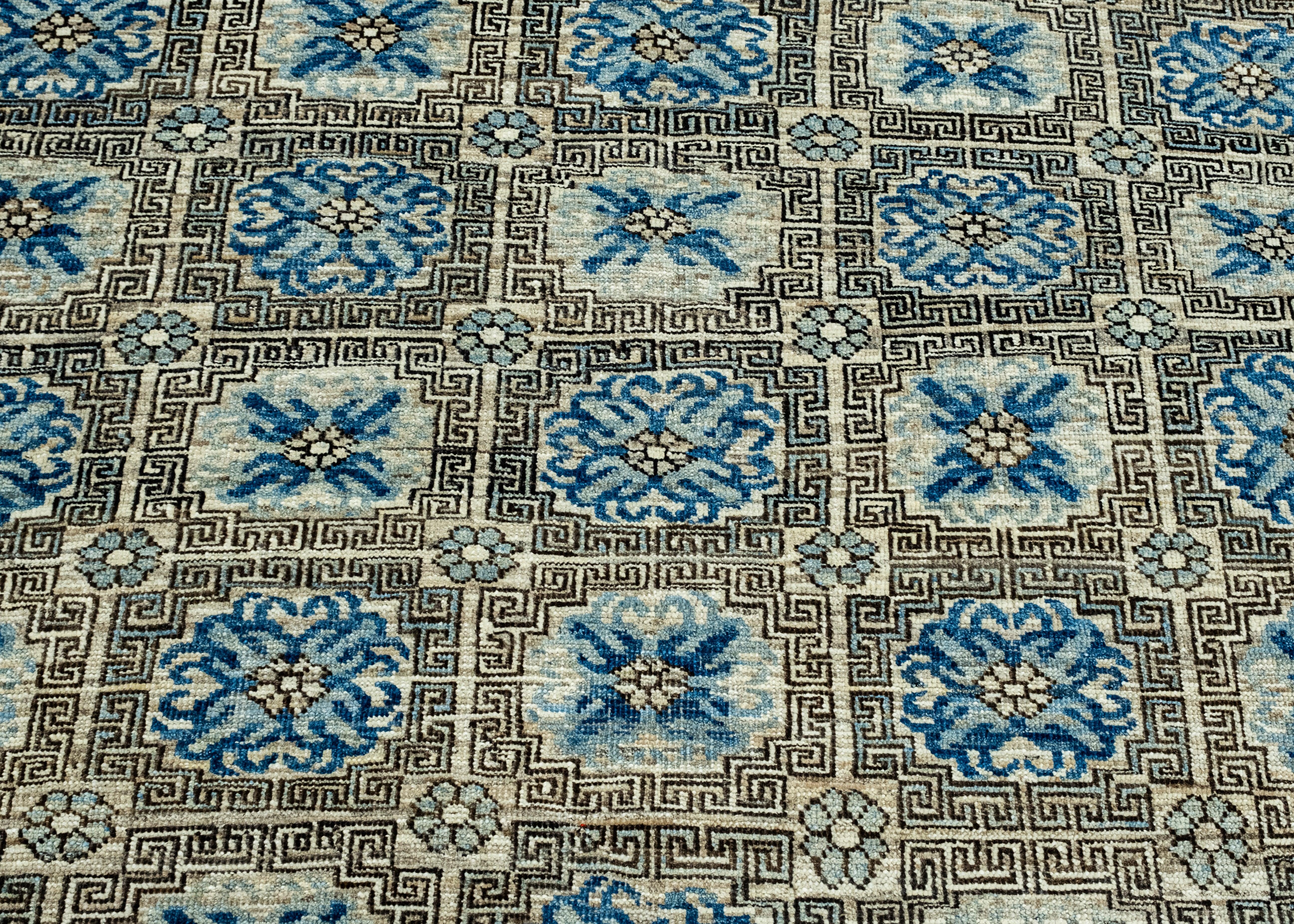 Handwoven Oushak Rug 9'4