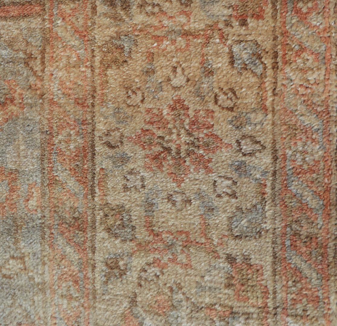 Hand-Woven Contemporary Handwoven 100% Wool Floral Oushak Rug For Sale