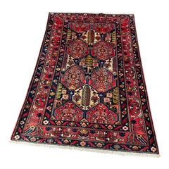 Handwoven Persian Bakhtiari Area Rug, 1990s Vintage Garden Panel Rug, 4'5"x6'8"