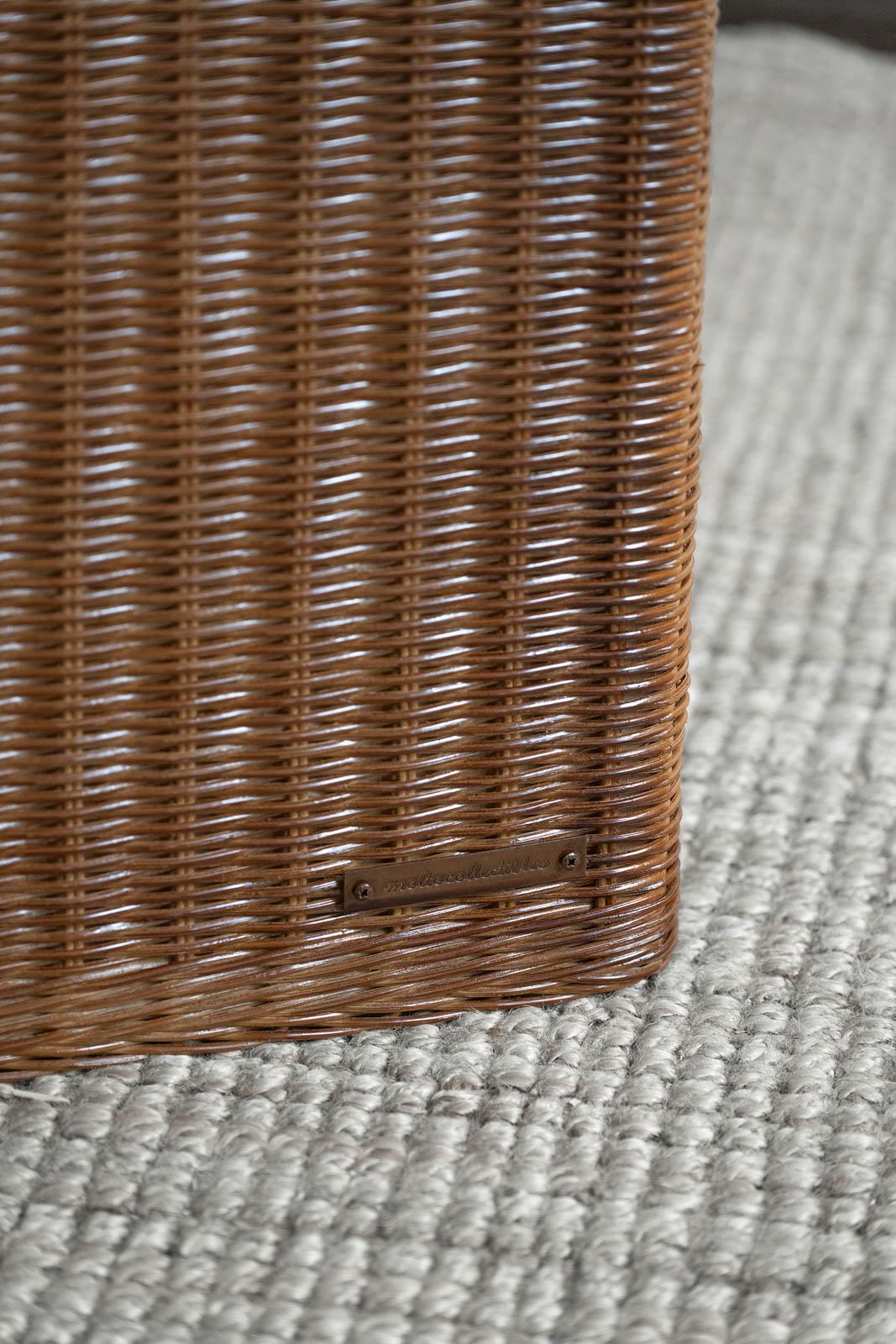 Handwoven Rattan Sidetable – Edizioni Molto In New Condition For Sale In Roma, RM